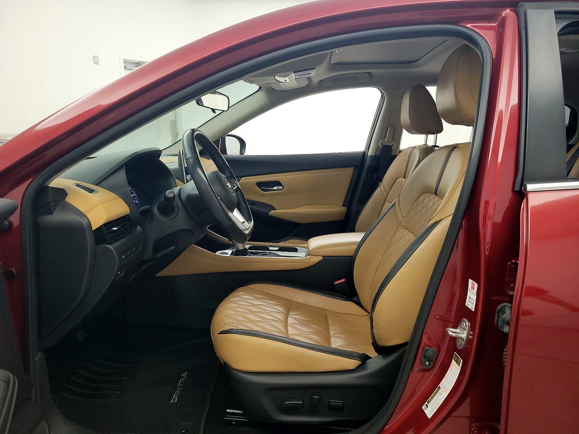 Thumbnail: 2021 Nissan Sentra - 11