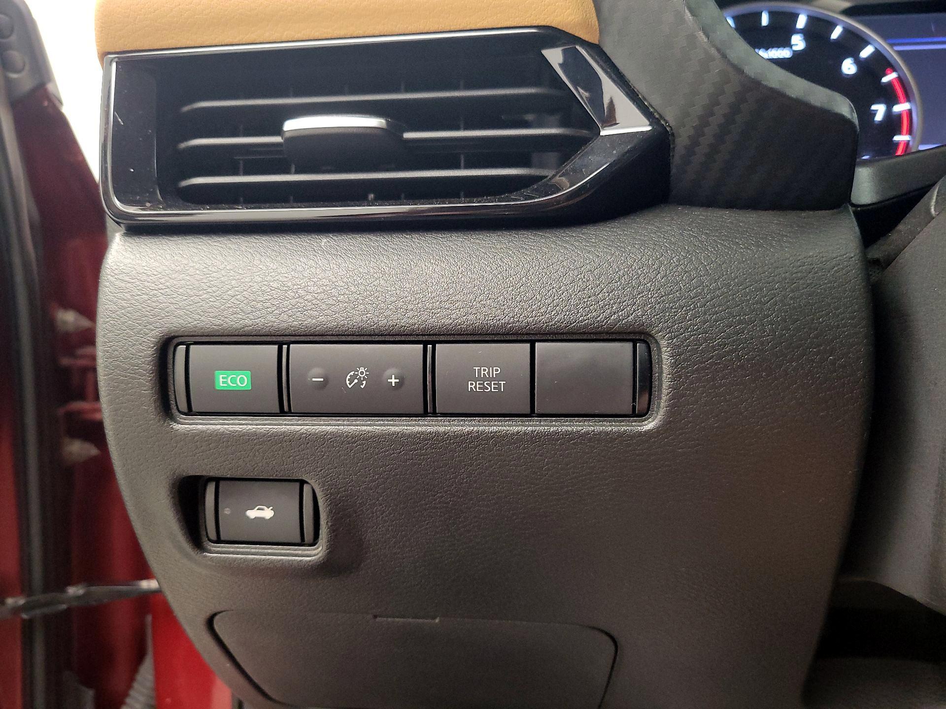 Thumbnail: 2021 Nissan Sentra - 13