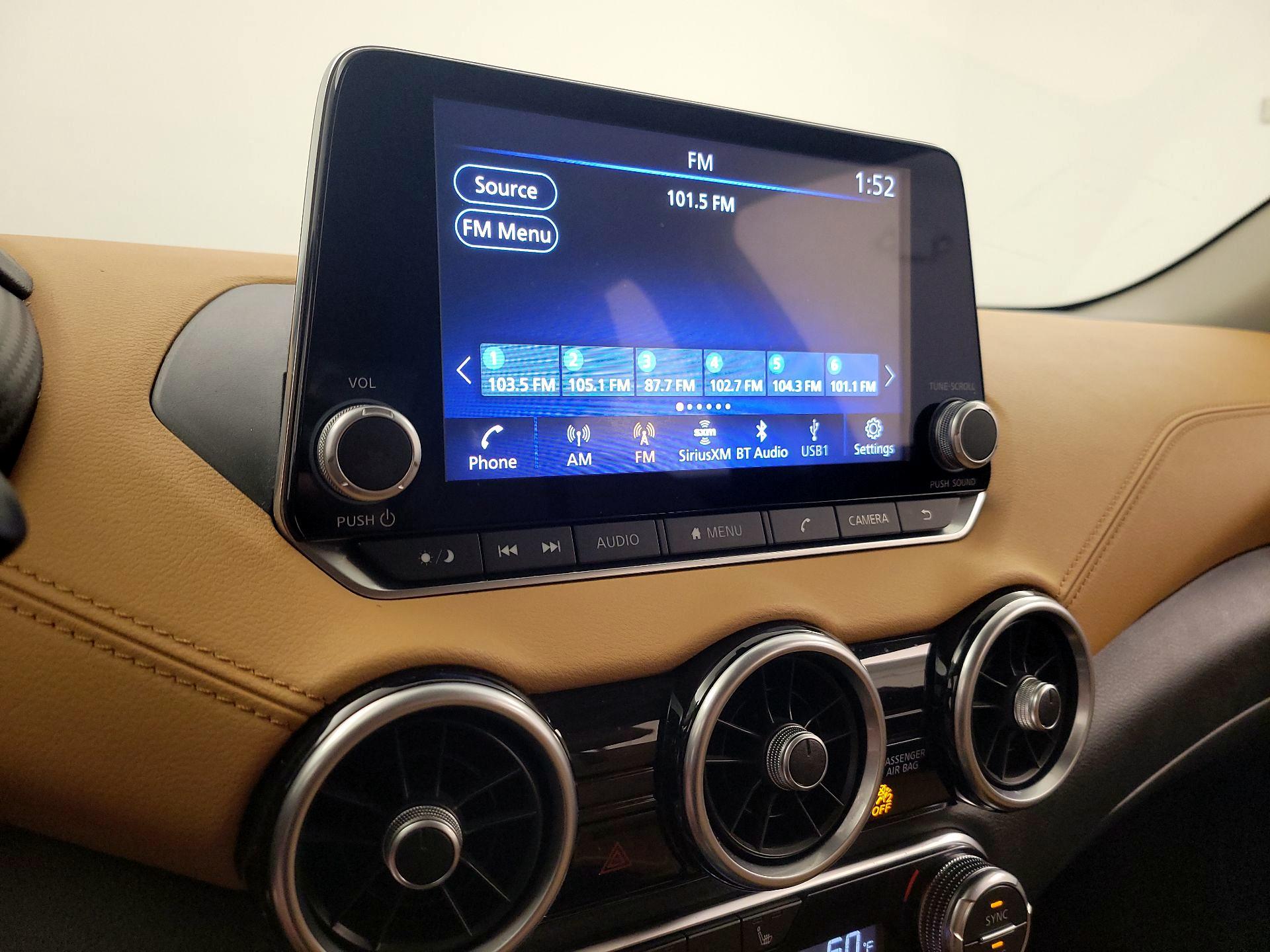 Thumbnail: 2021 Nissan Sentra - 15