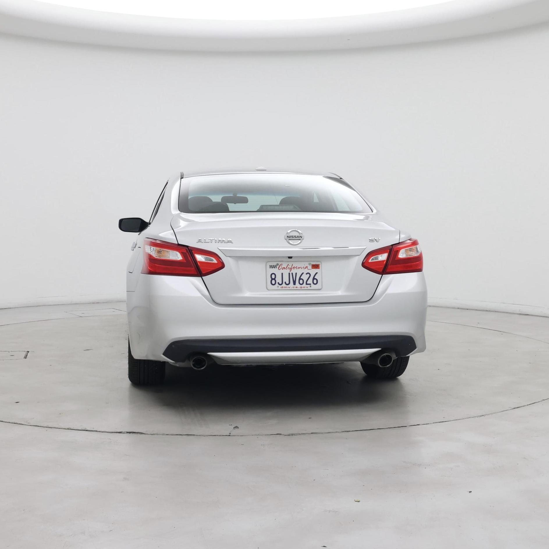 Thumbnail: 2017 Nissan Altima - 6