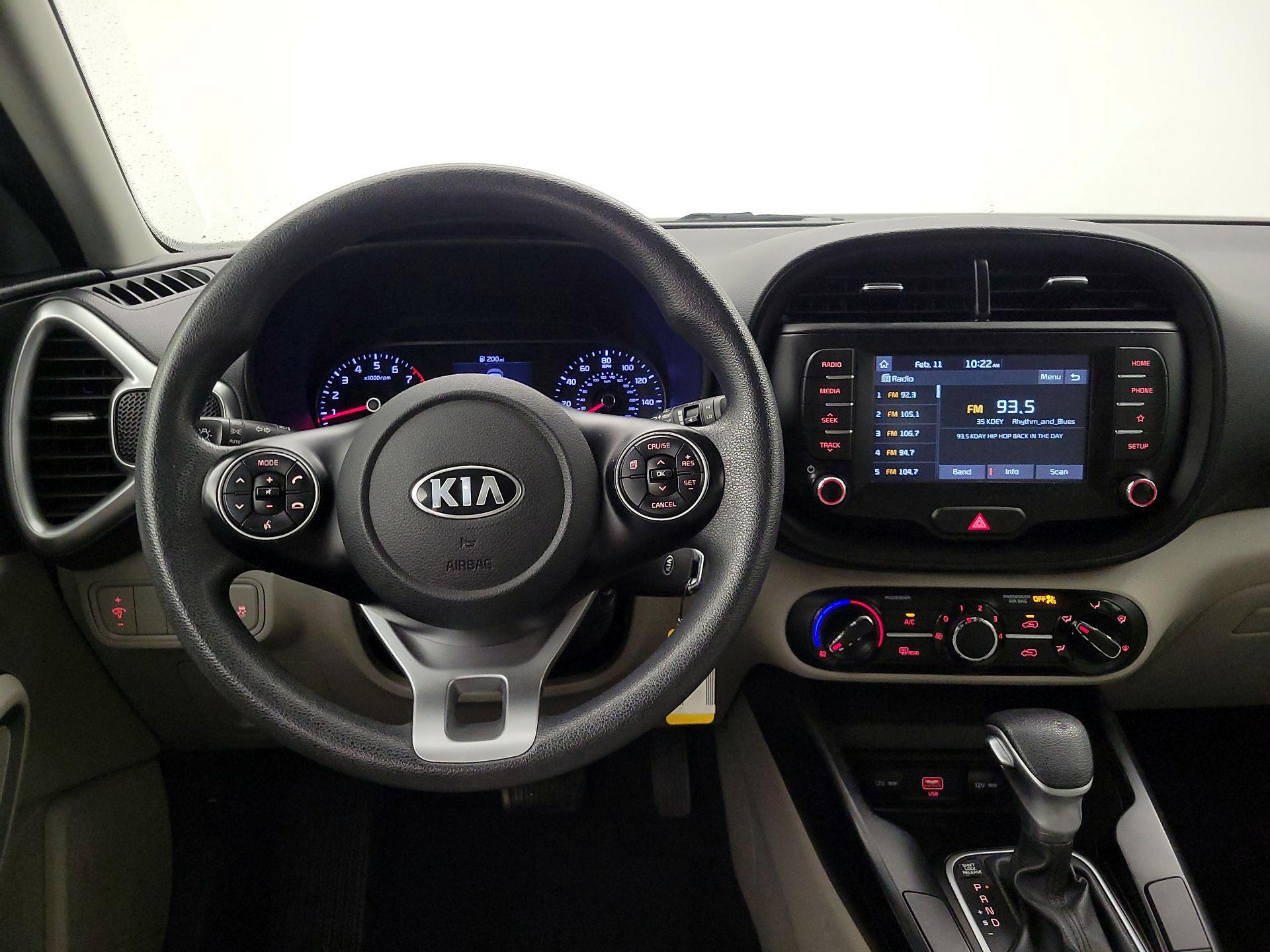 Thumbnail: 2020 Kia Soul - 10