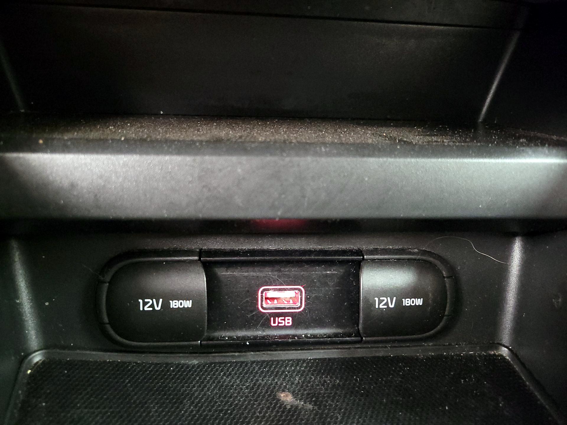 Thumbnail: 2020 Kia Soul - 18