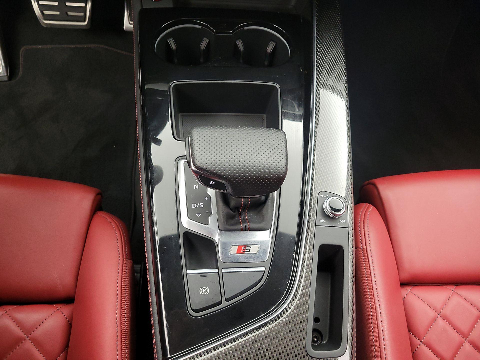 Thumbnail: 2023 Audi S4 - 17