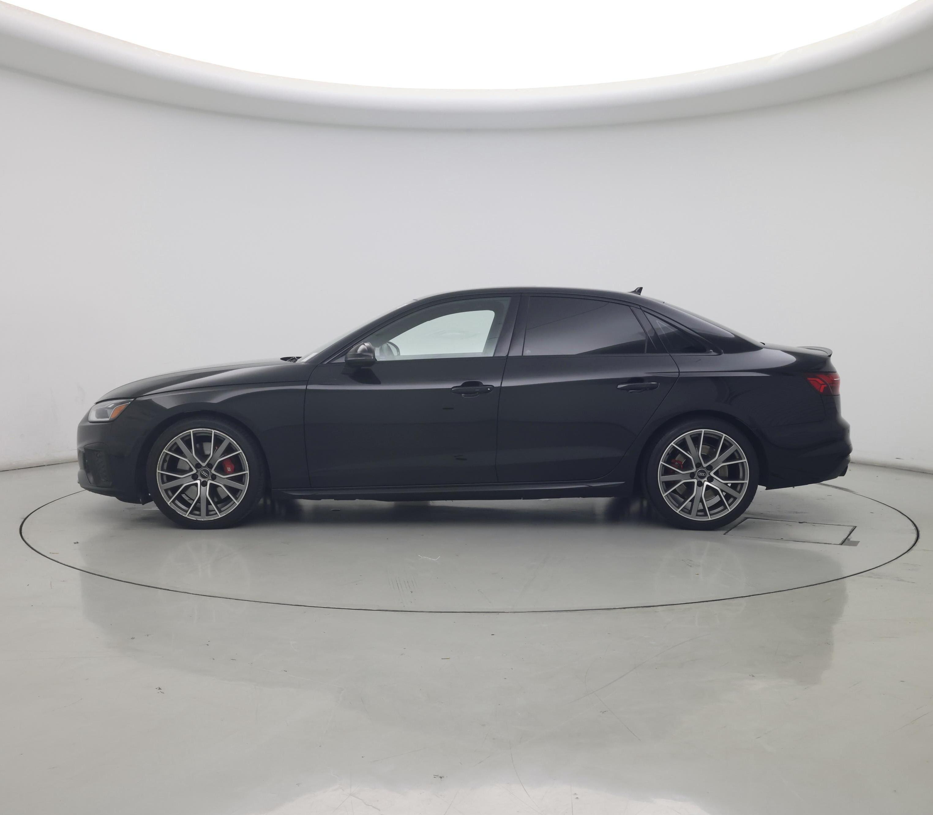 Thumbnail: 2023 Audi S4 - 3