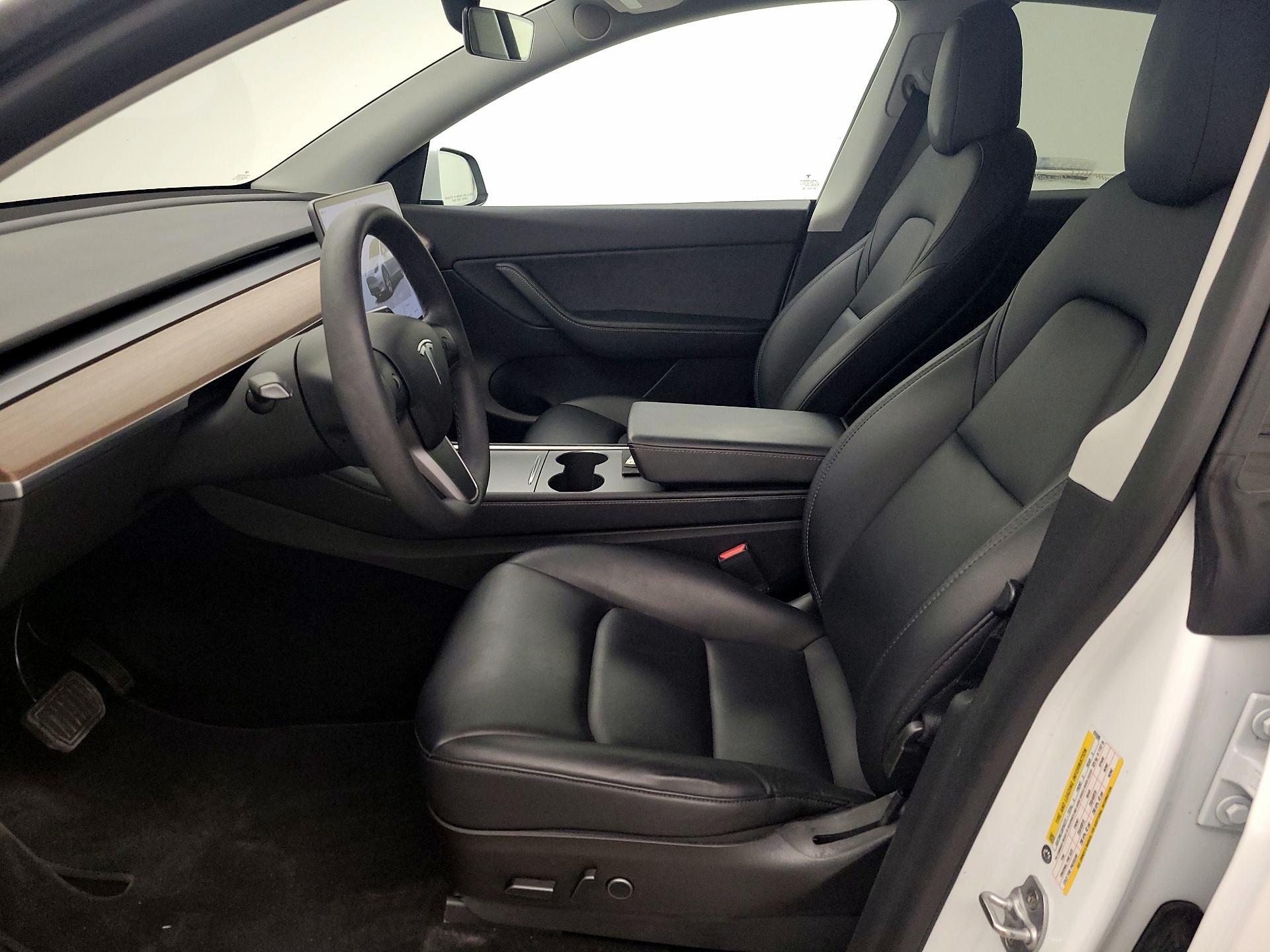 Thumbnail: 2022 Tesla Model Y - 11