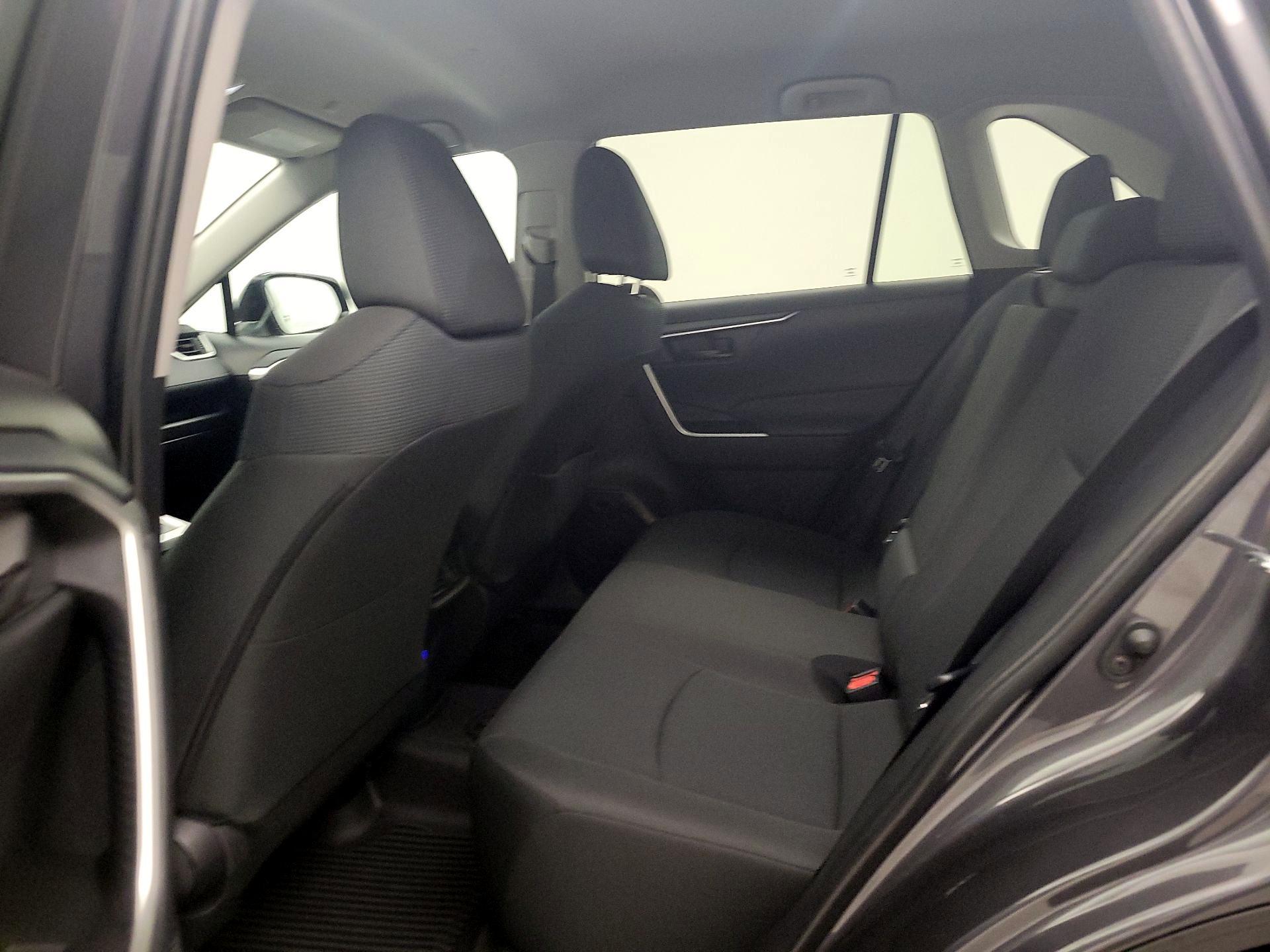 Thumbnail: 2025 Toyota RAV4 - 19