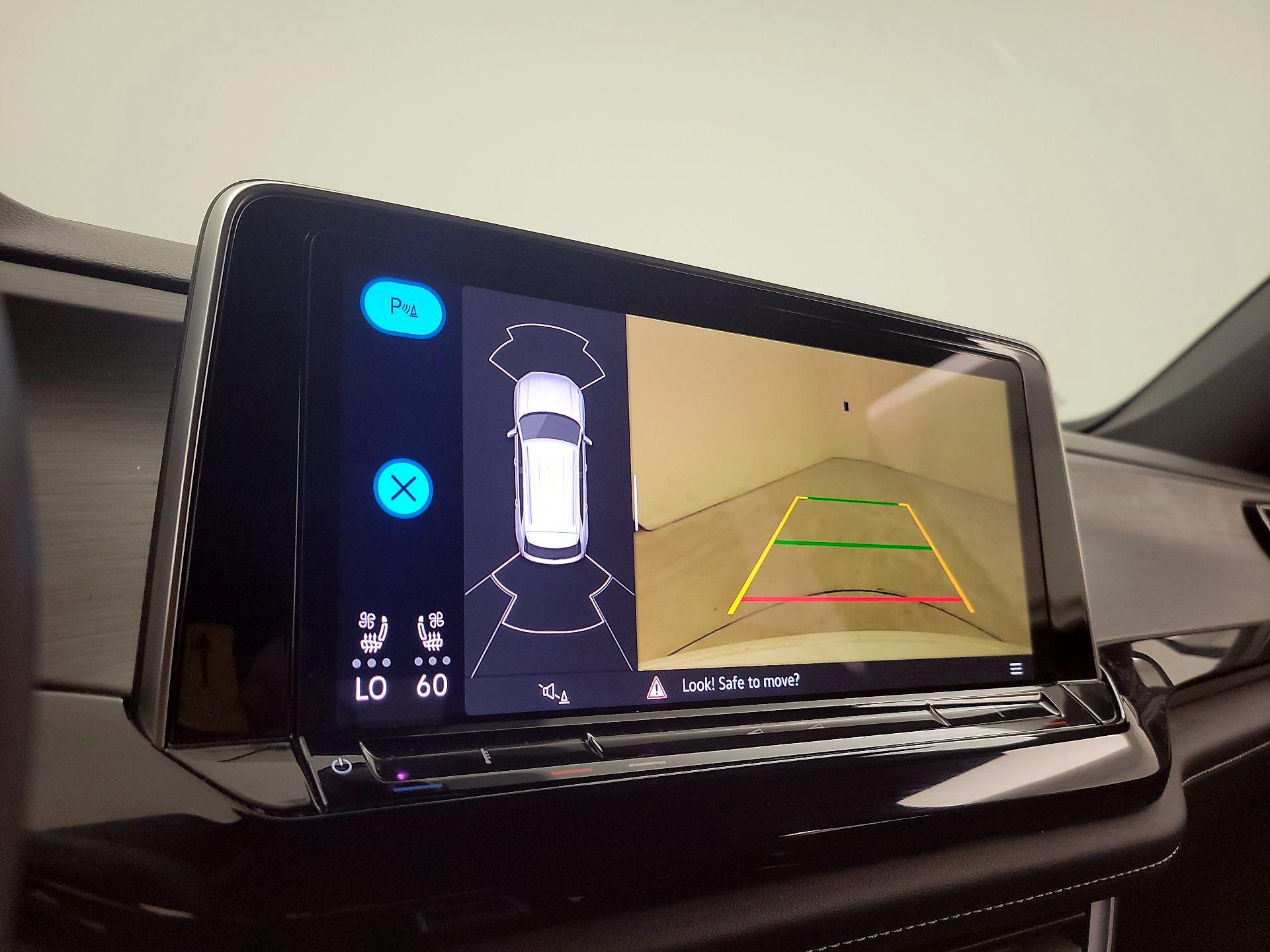 Thumbnail: 2024 Volkswagen Atlas - 14