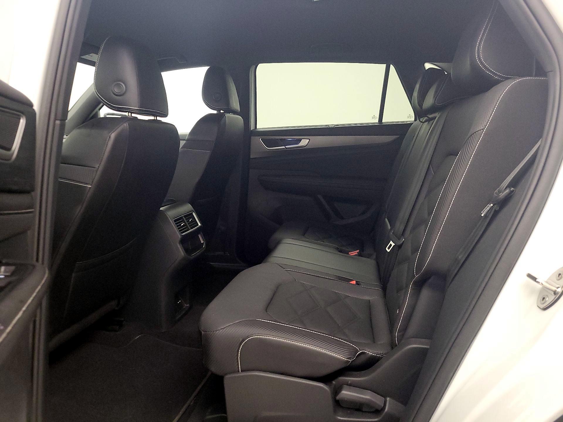 Thumbnail: 2024 Volkswagen Atlas - 19