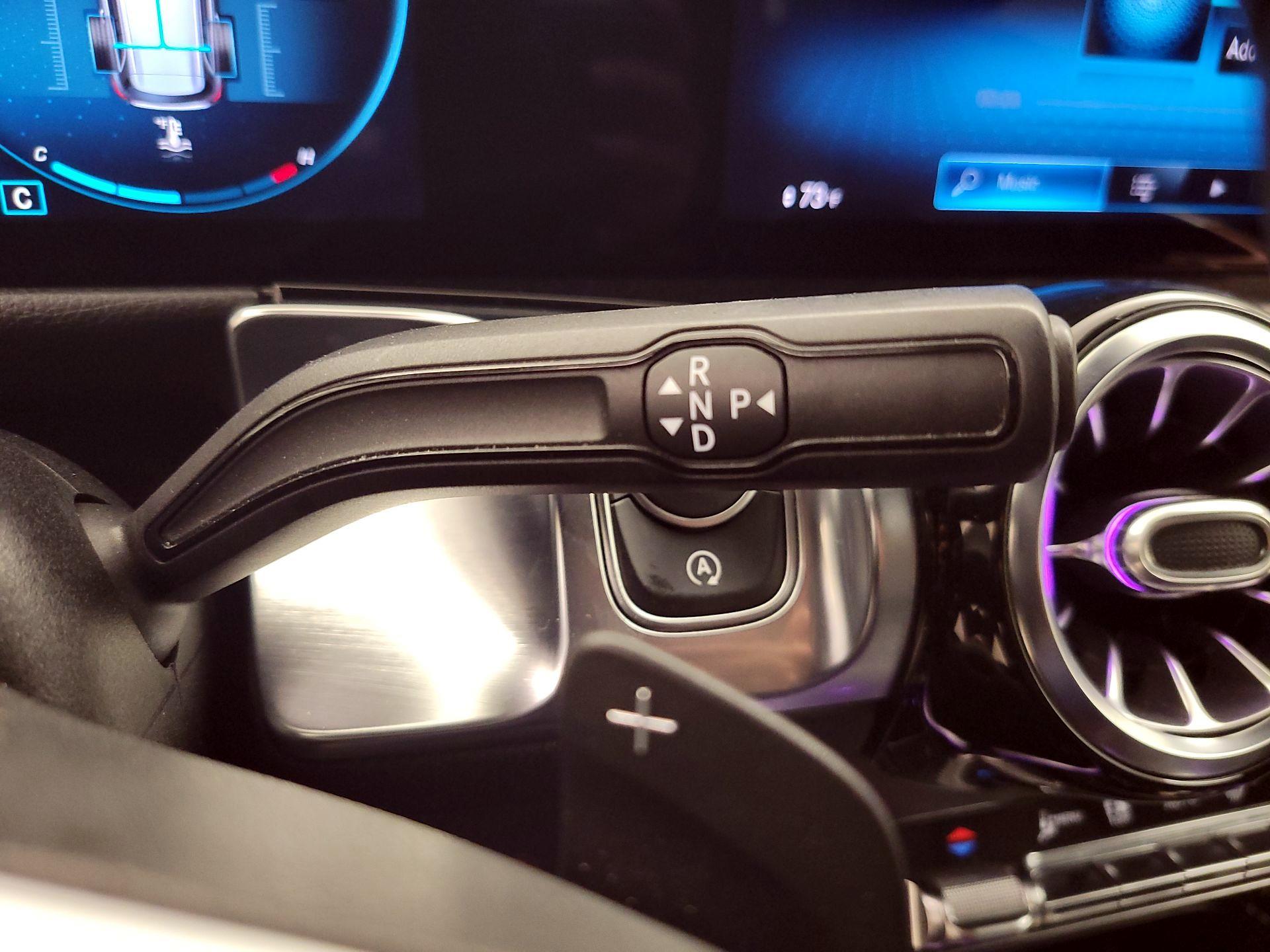 Thumbnail: 2020 Mercedes-Benz GLB - 17