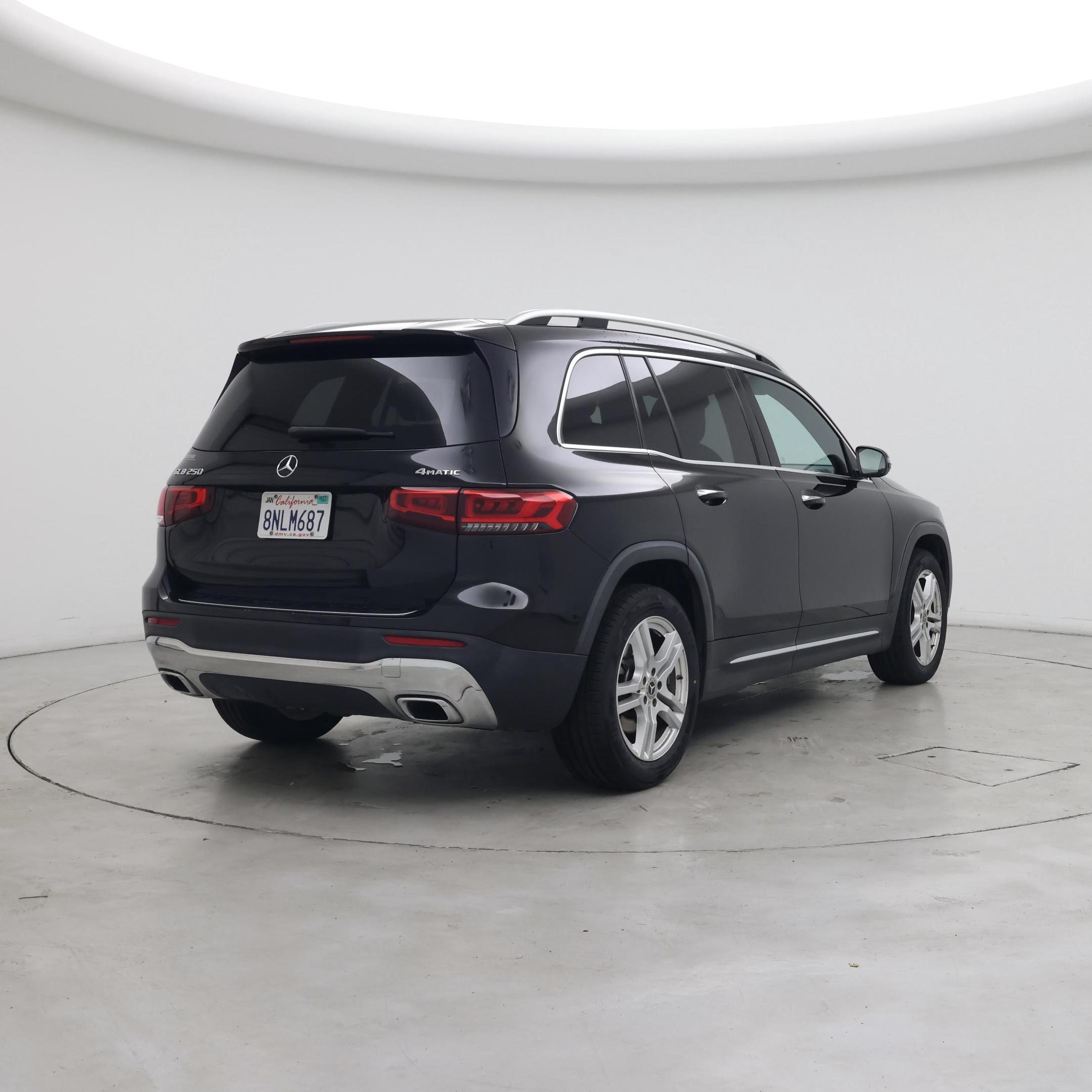 Thumbnail: 2020 Mercedes-Benz GLB - 8