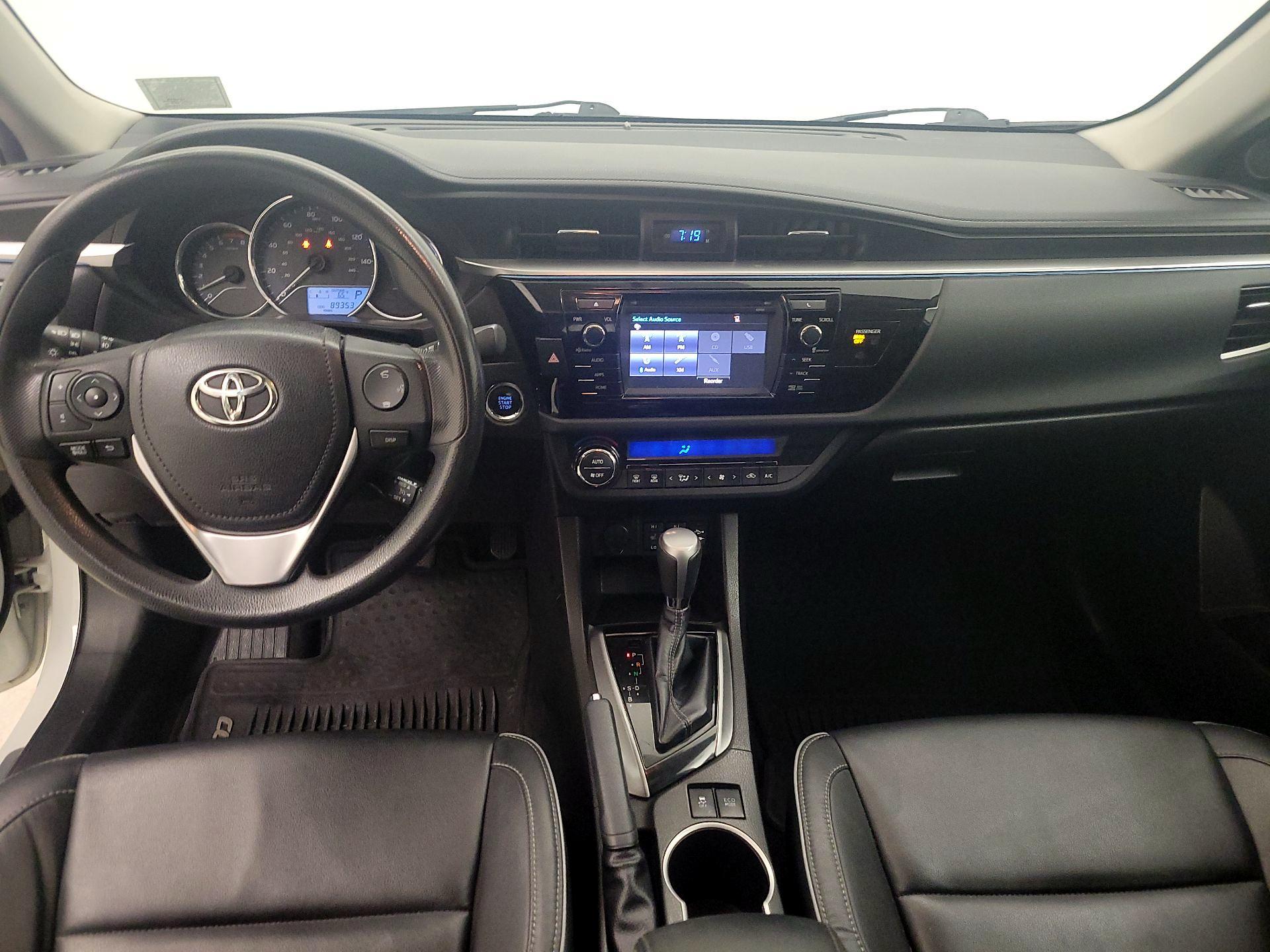 Thumbnail: 2014 Toyota Corolla - 9