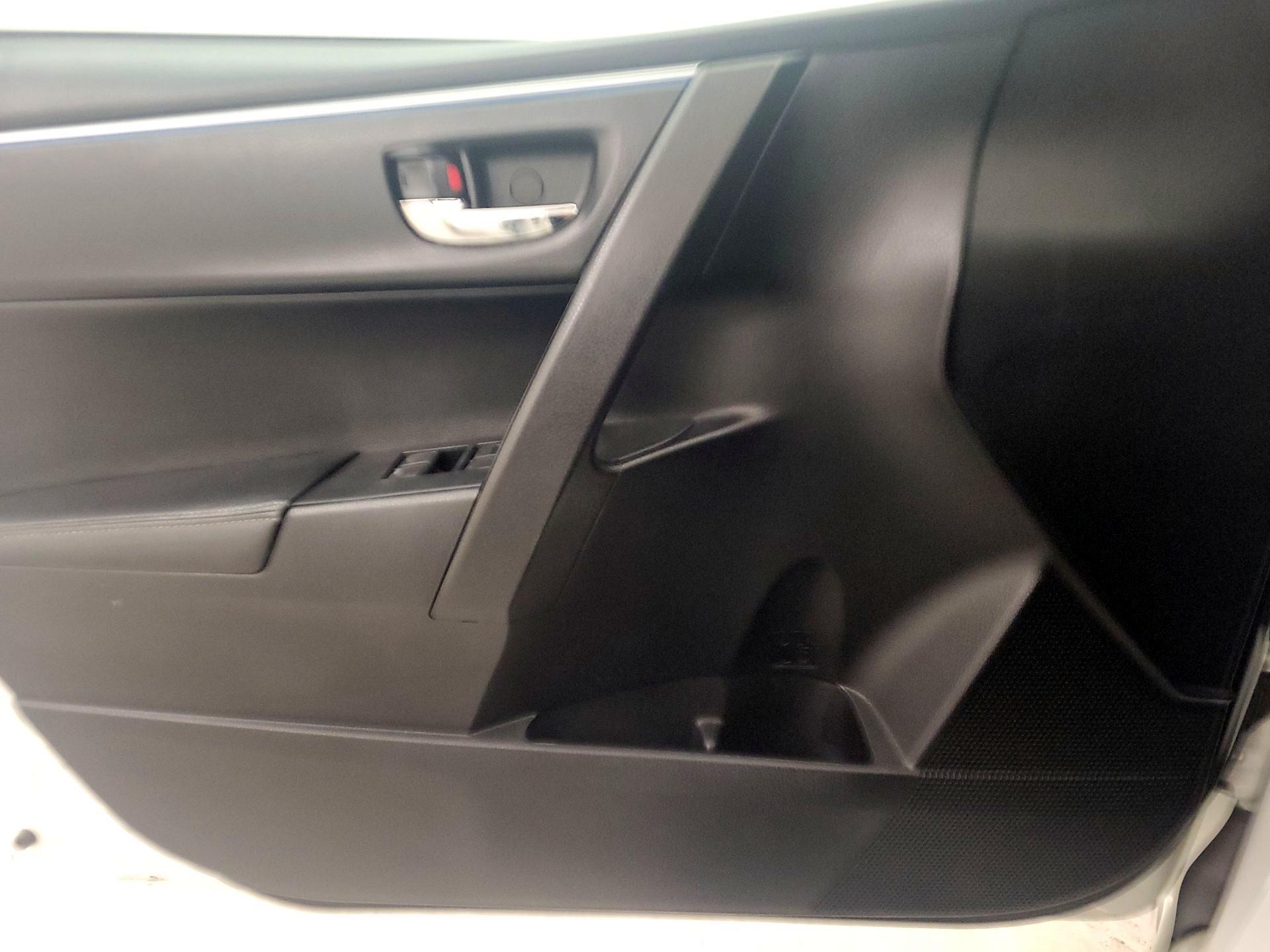 Thumbnail: 2014 Toyota Corolla - 12