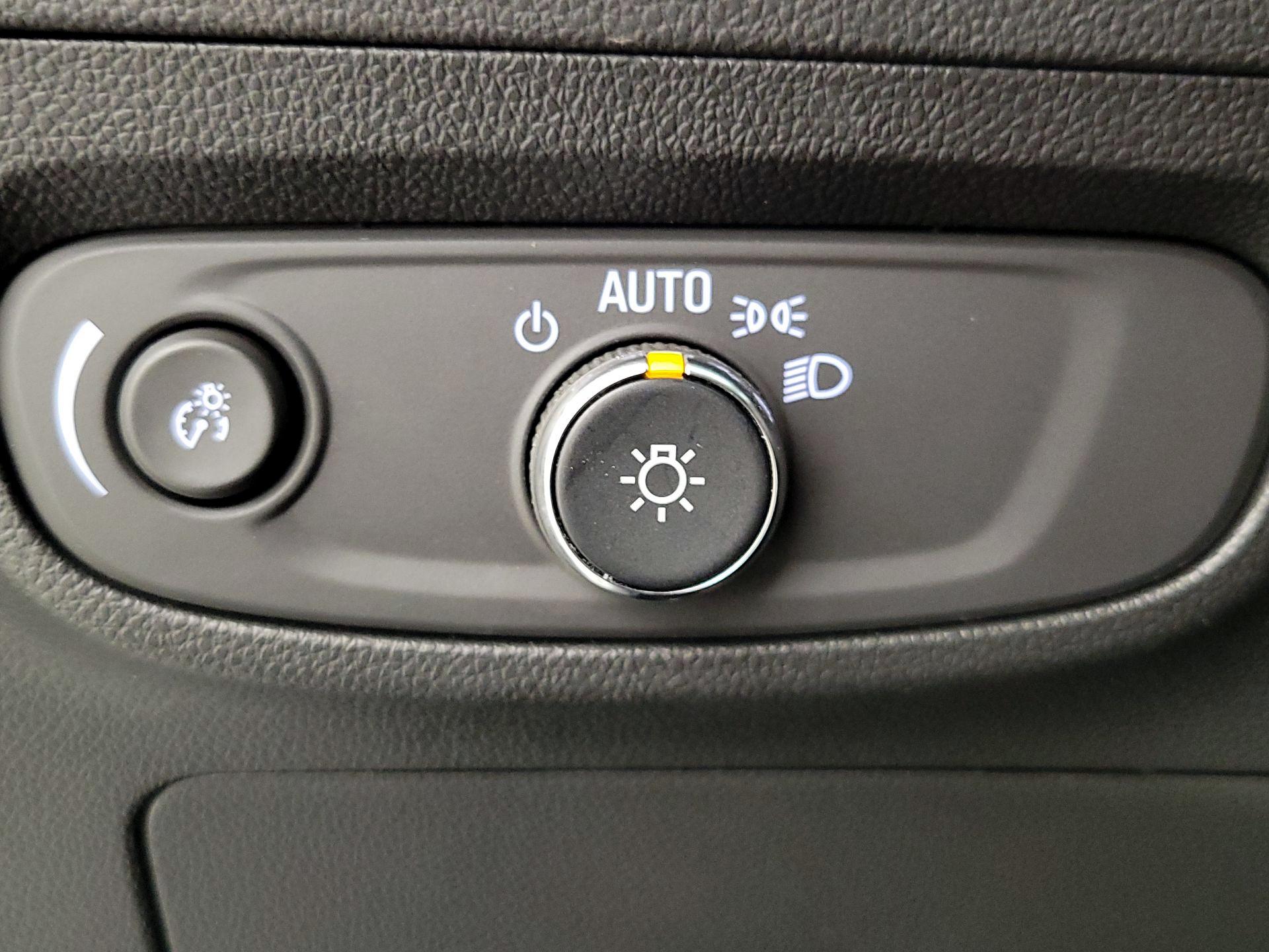 Thumbnail: 2024 Buick Encore GX - 13