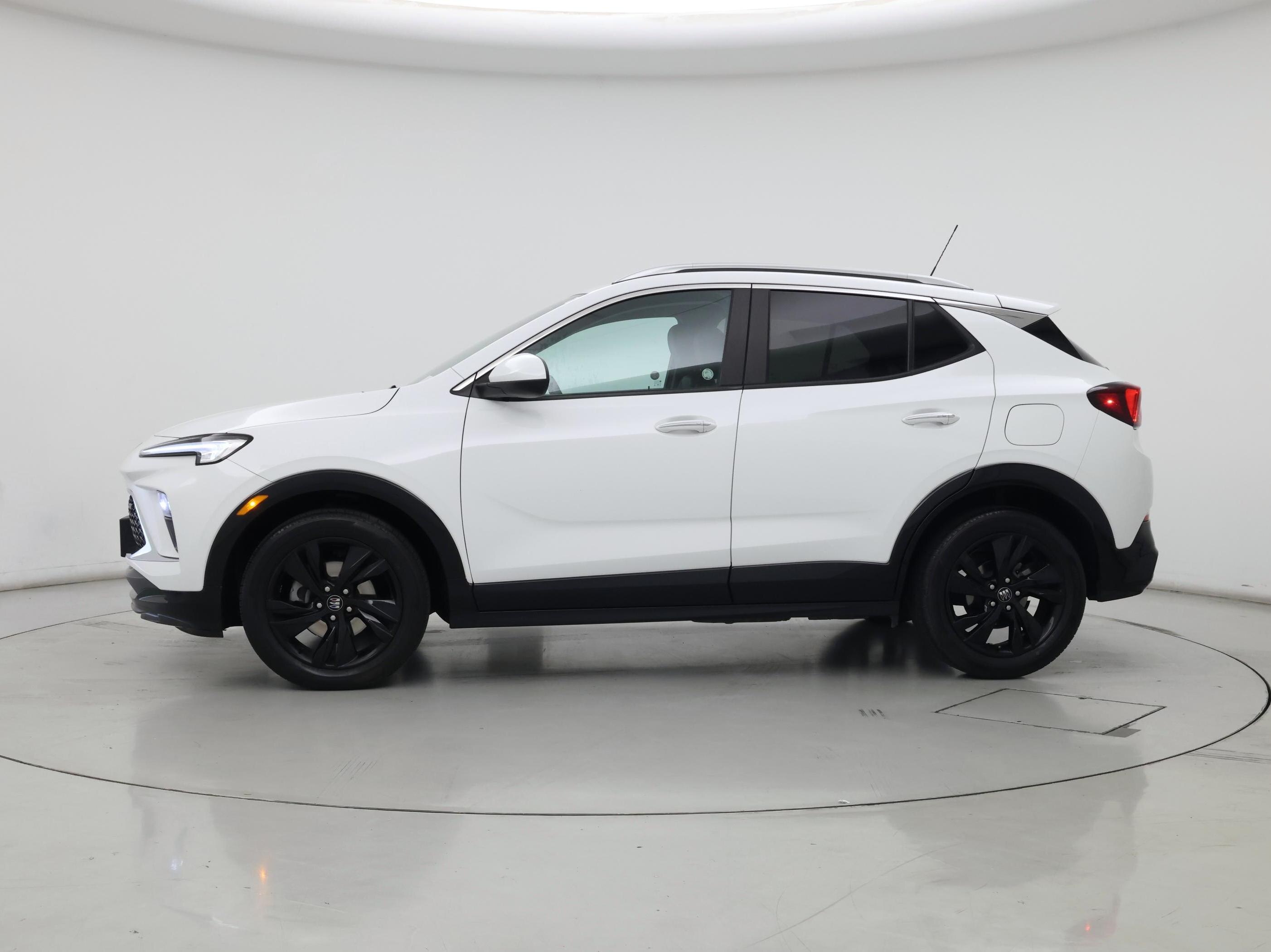 Thumbnail: 2024 Buick Encore GX - 3