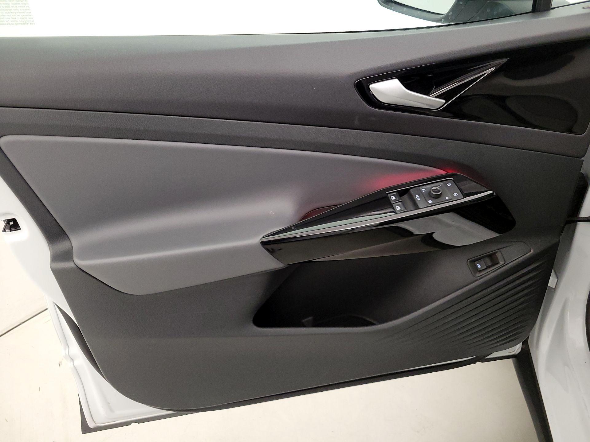 Thumbnail: 2022 Volkswagen ID.4 - 12