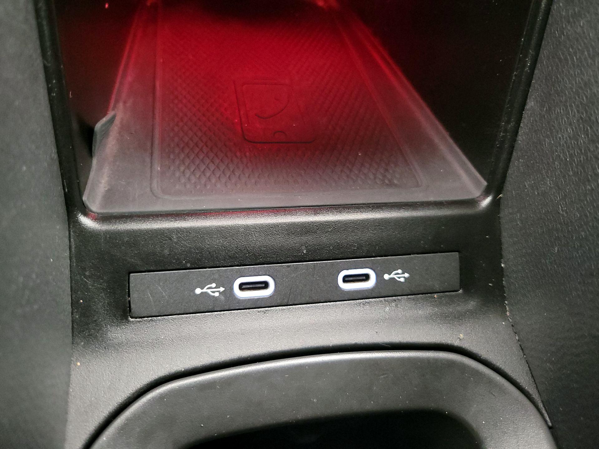 Thumbnail: 2022 Volkswagen ID.4 - 19