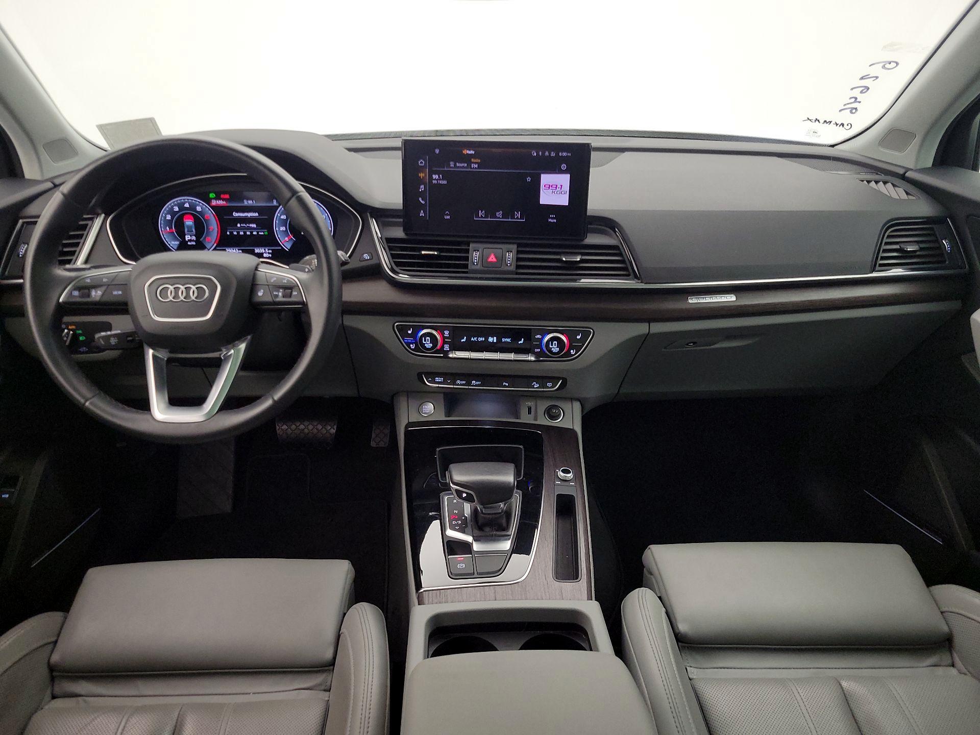 Thumbnail: 2023 Audi Q5 - 9