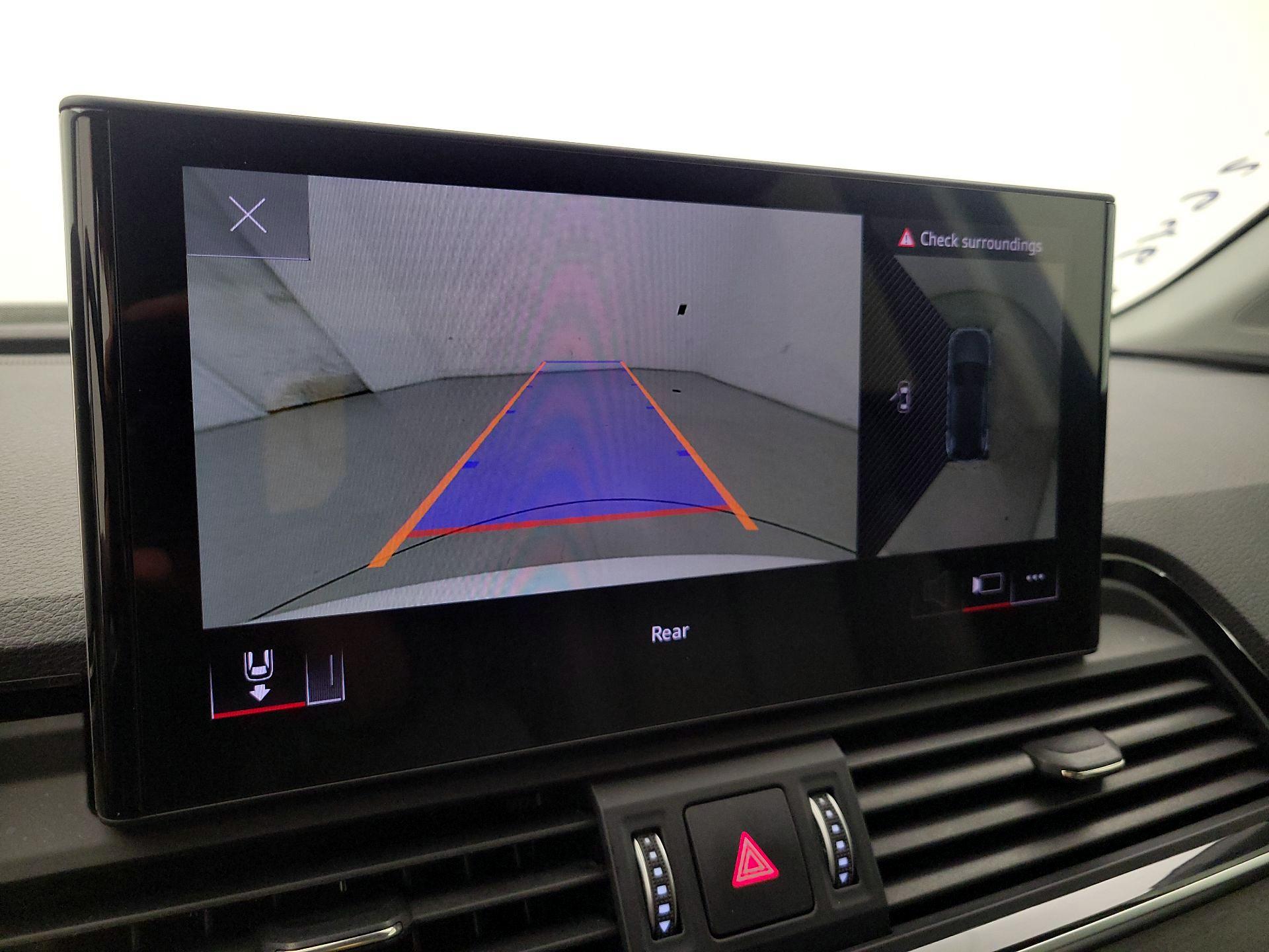 Thumbnail: 2023 Audi Q5 - 14