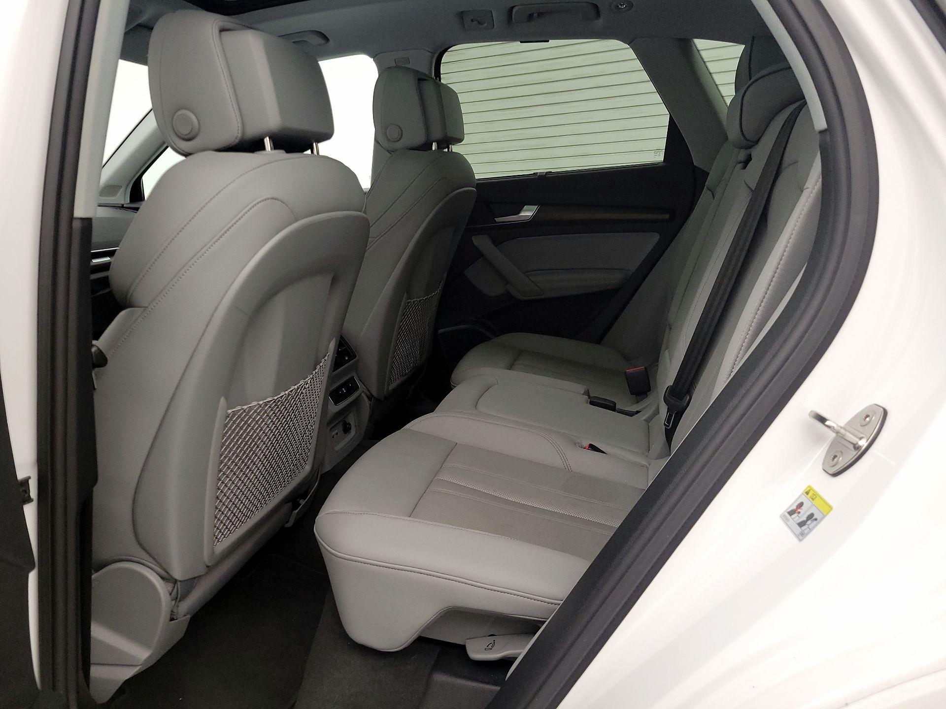 Thumbnail: 2023 Audi Q5 - 20