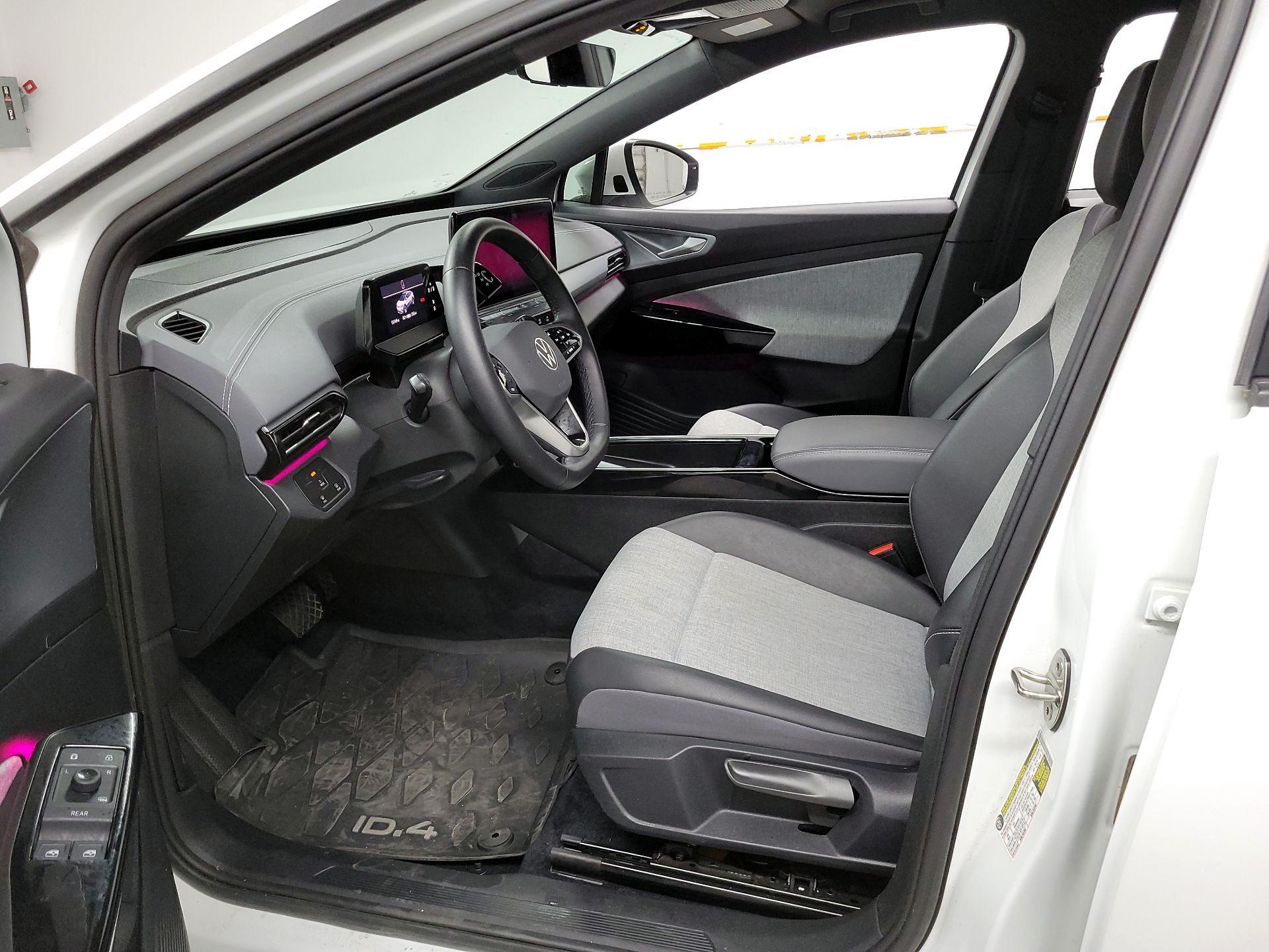 Thumbnail: 2023 Volkswagen ID.4 - 11