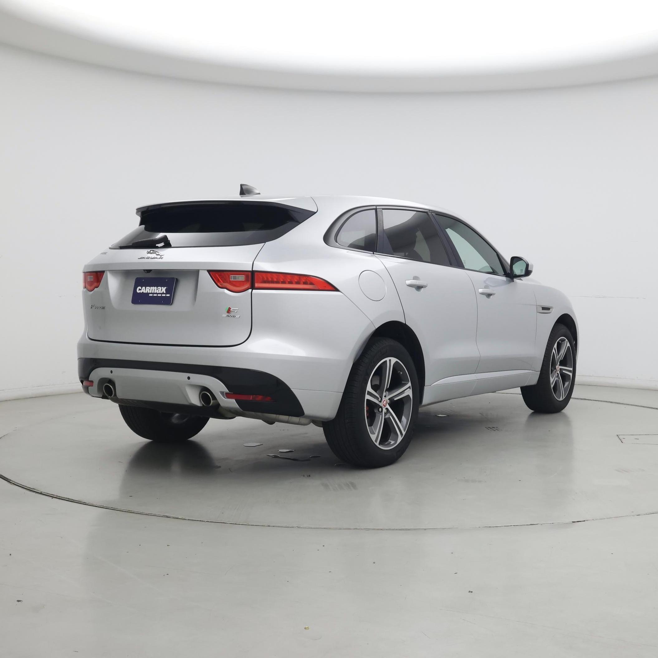 Thumbnail: 2020 Jaguar F-Pace - 8