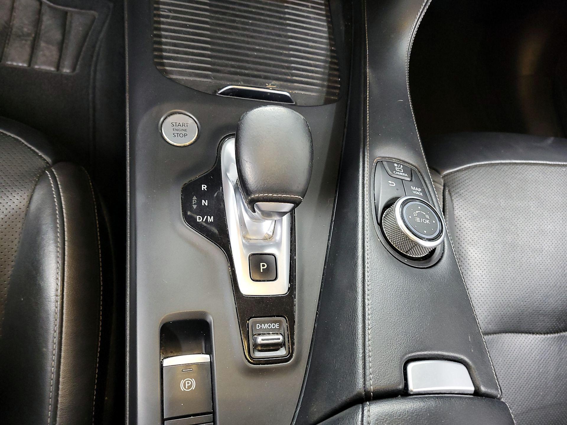 Thumbnail: 2019 INFINITI QX50 - 18