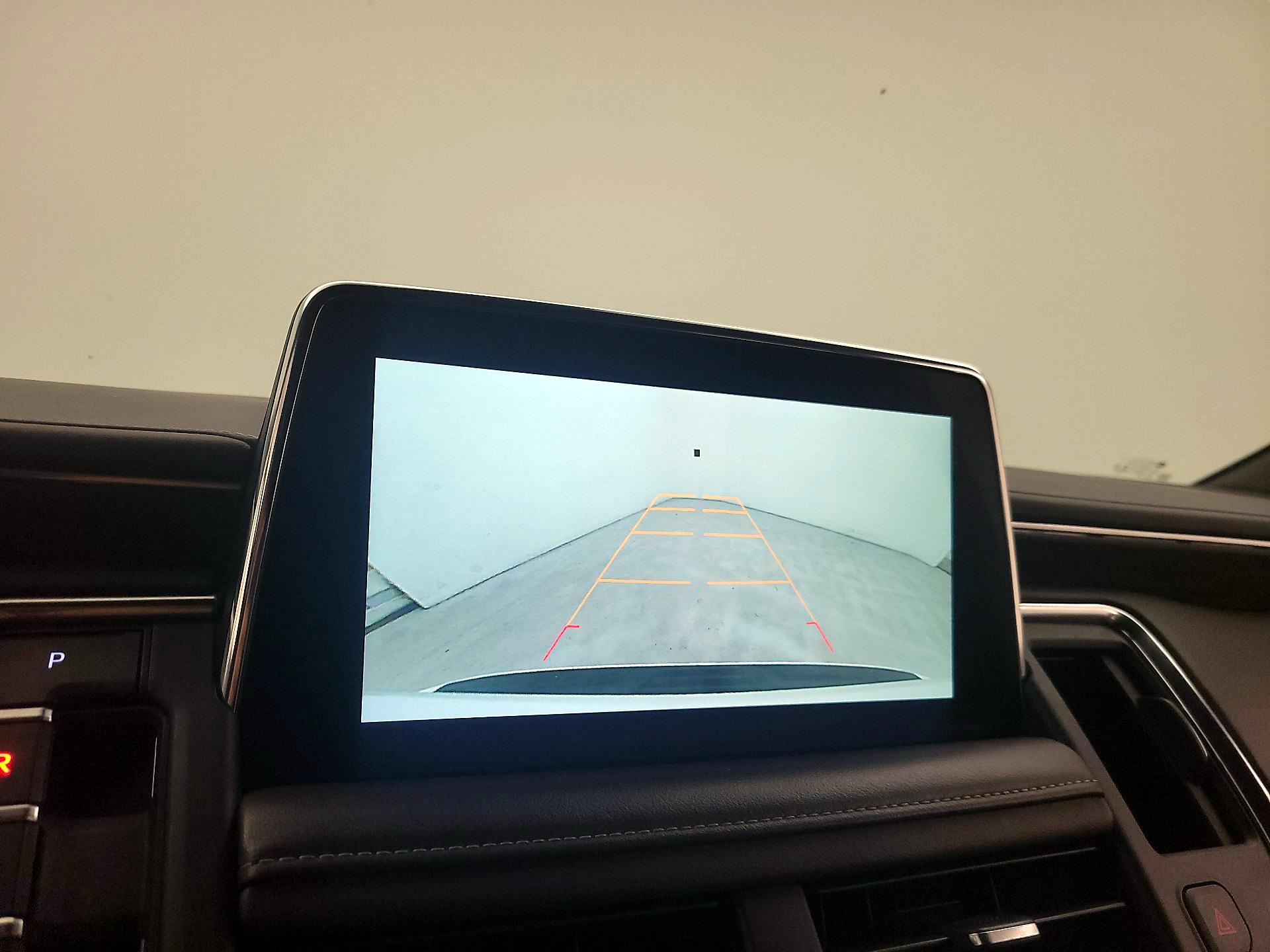 Thumbnail: 2021 Chevrolet Suburban - 14