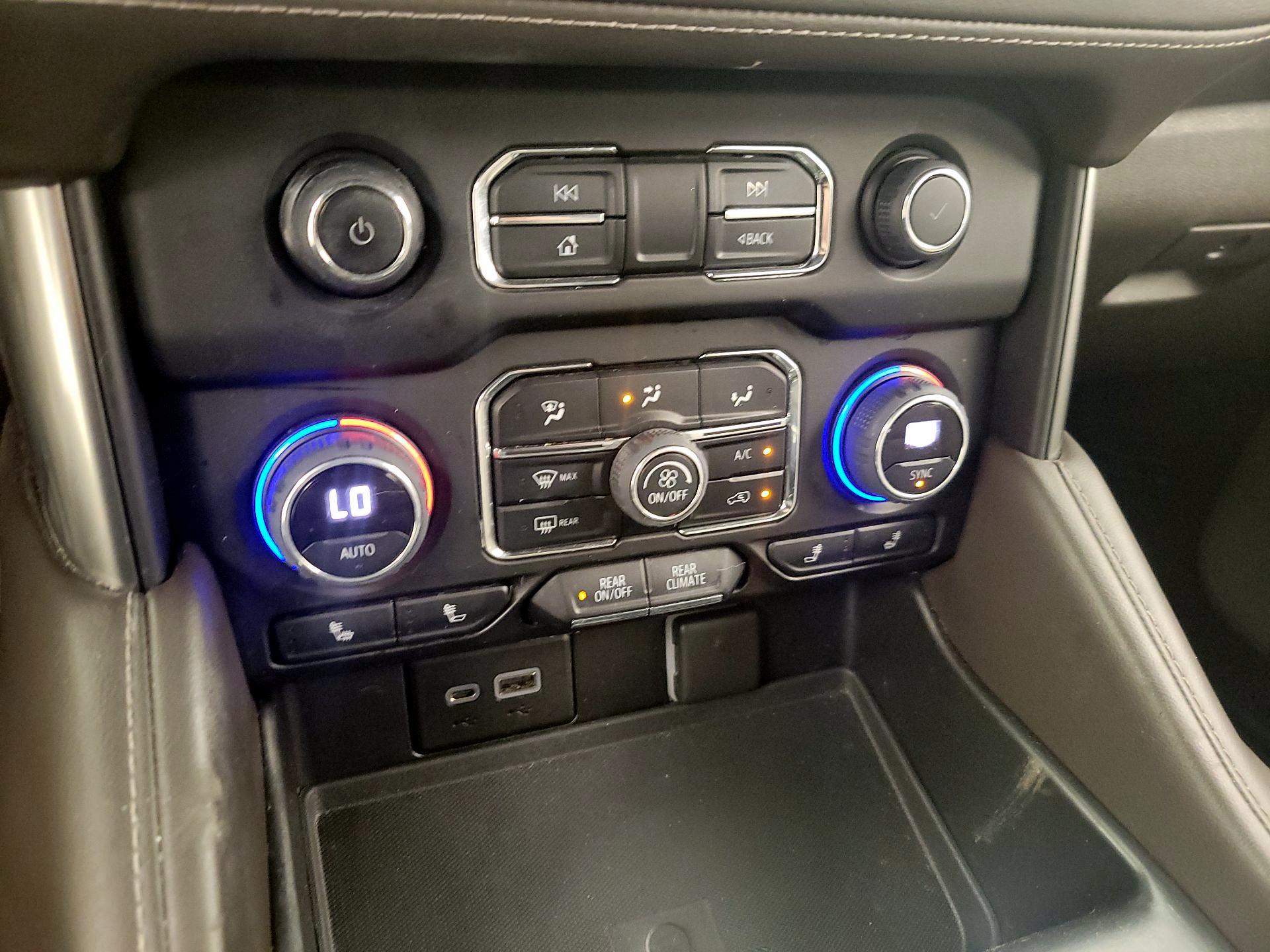 Thumbnail: 2021 Chevrolet Suburban - 16