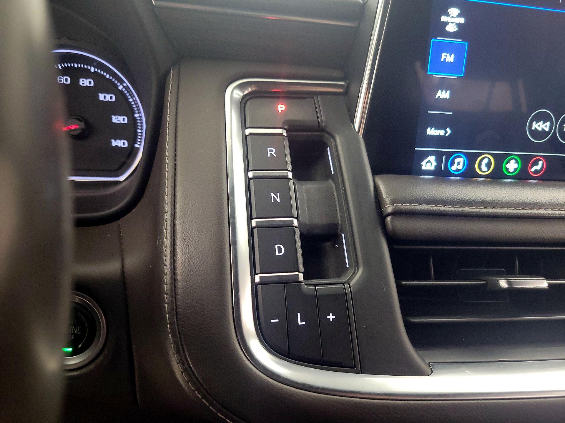 Thumbnail: 2021 Chevrolet Suburban - 17