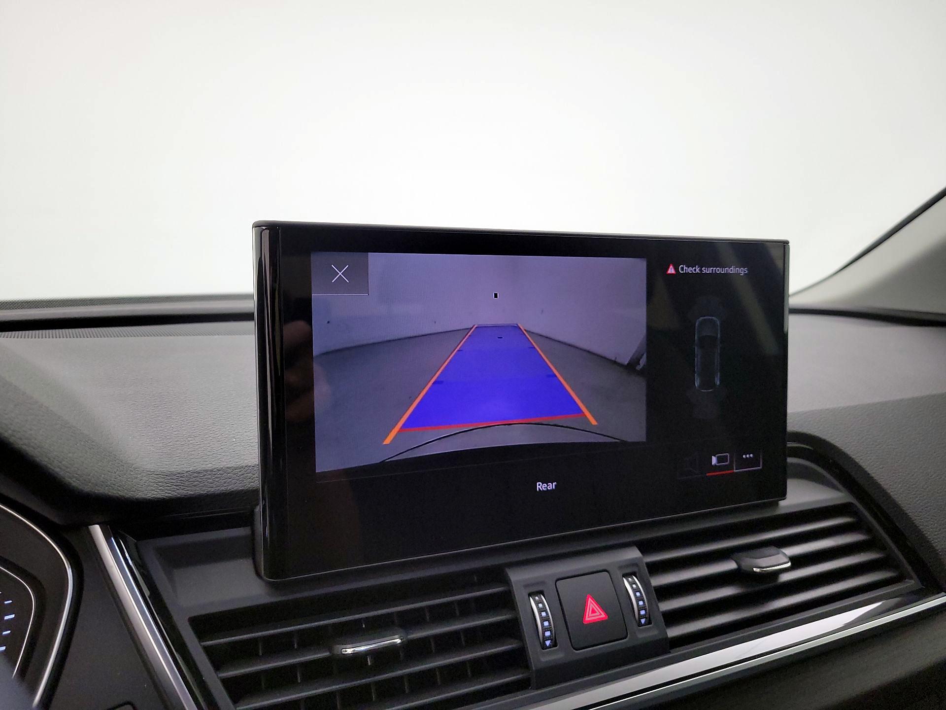 Thumbnail: 2023 Audi Q5 - 14