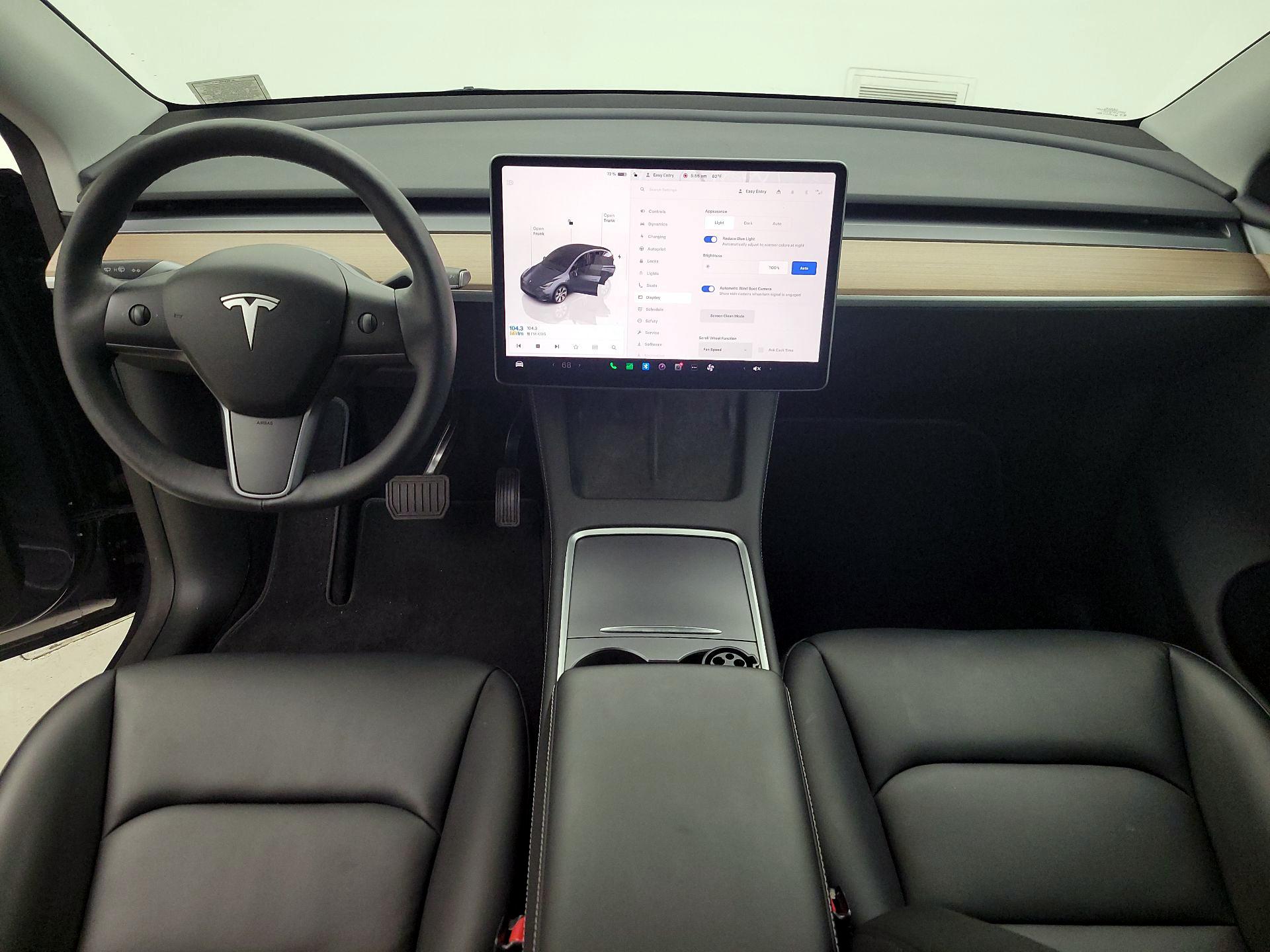 Thumbnail: 2023 Tesla Model Y - 9