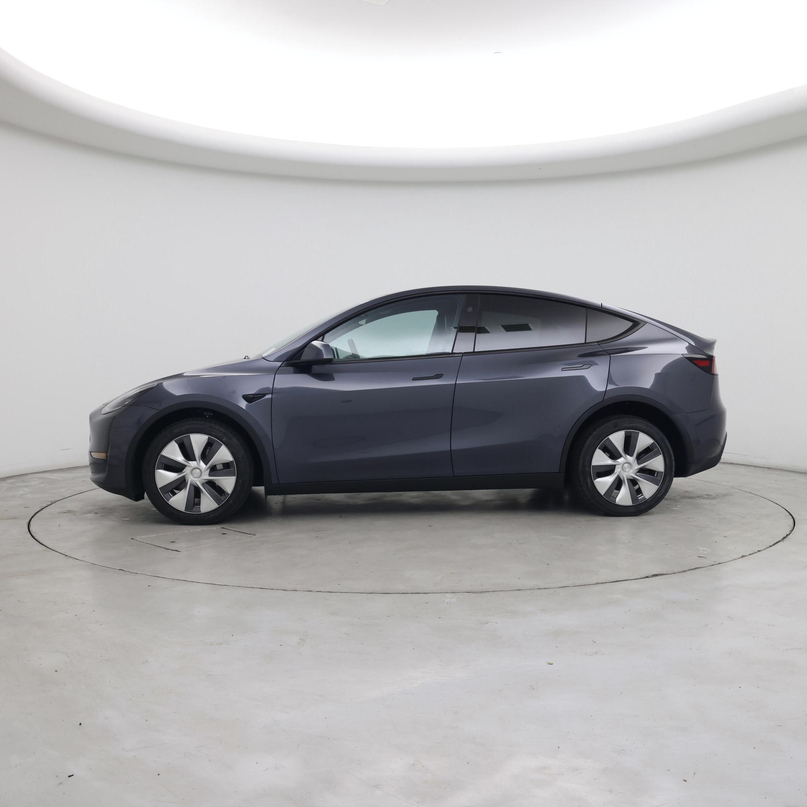 Thumbnail: 2023 Tesla Model Y - 3