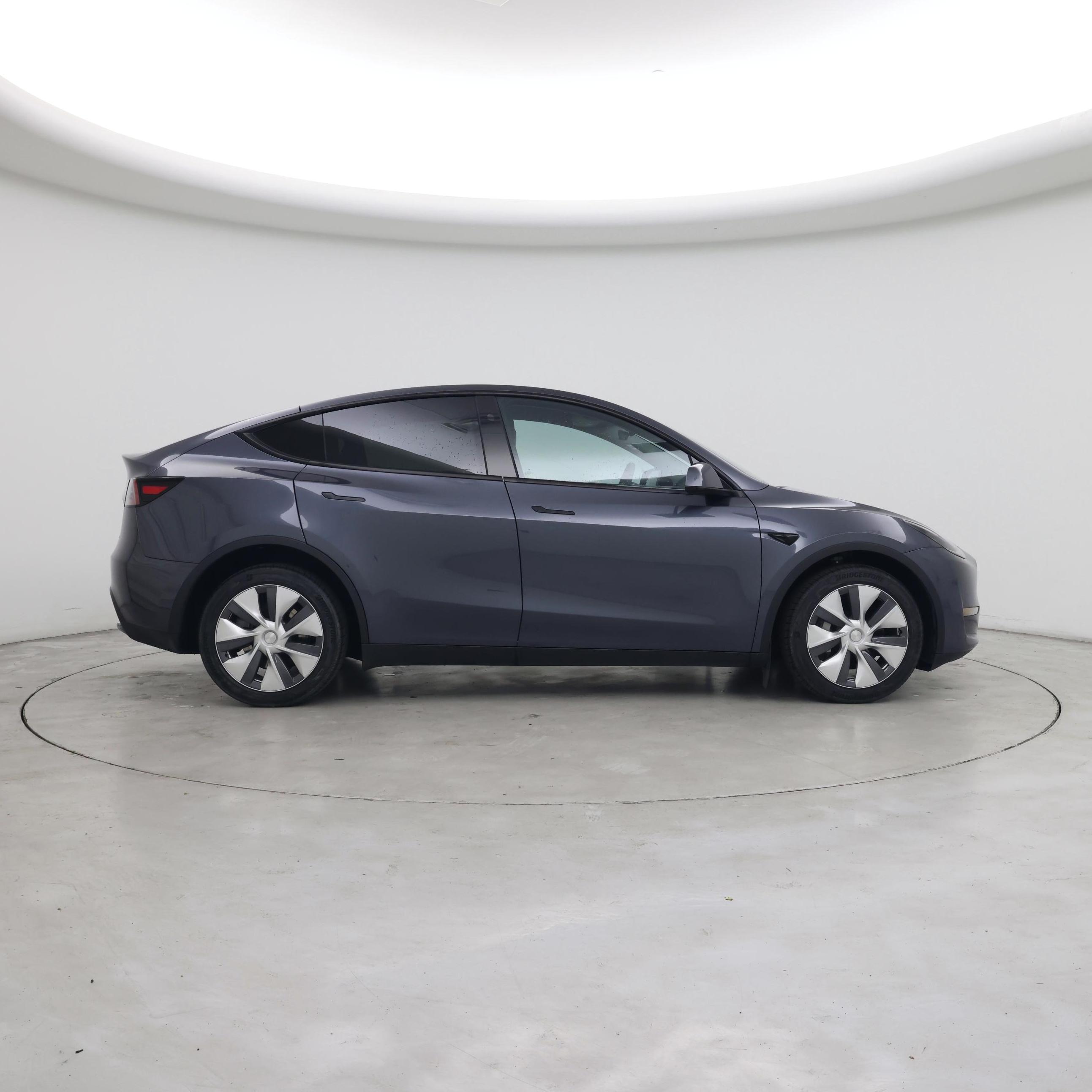 Thumbnail: 2023 Tesla Model Y - 7