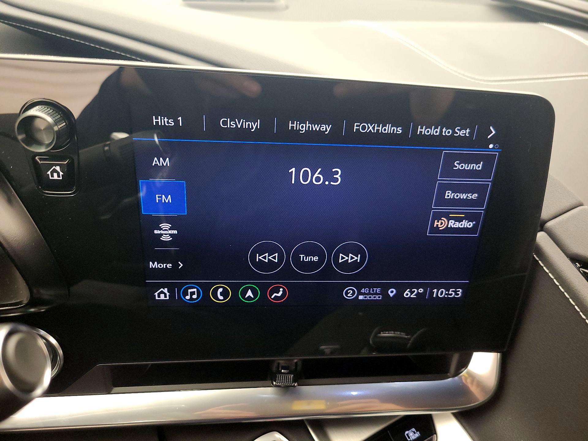 Thumbnail: 2023 Chevrolet Corvette - 15