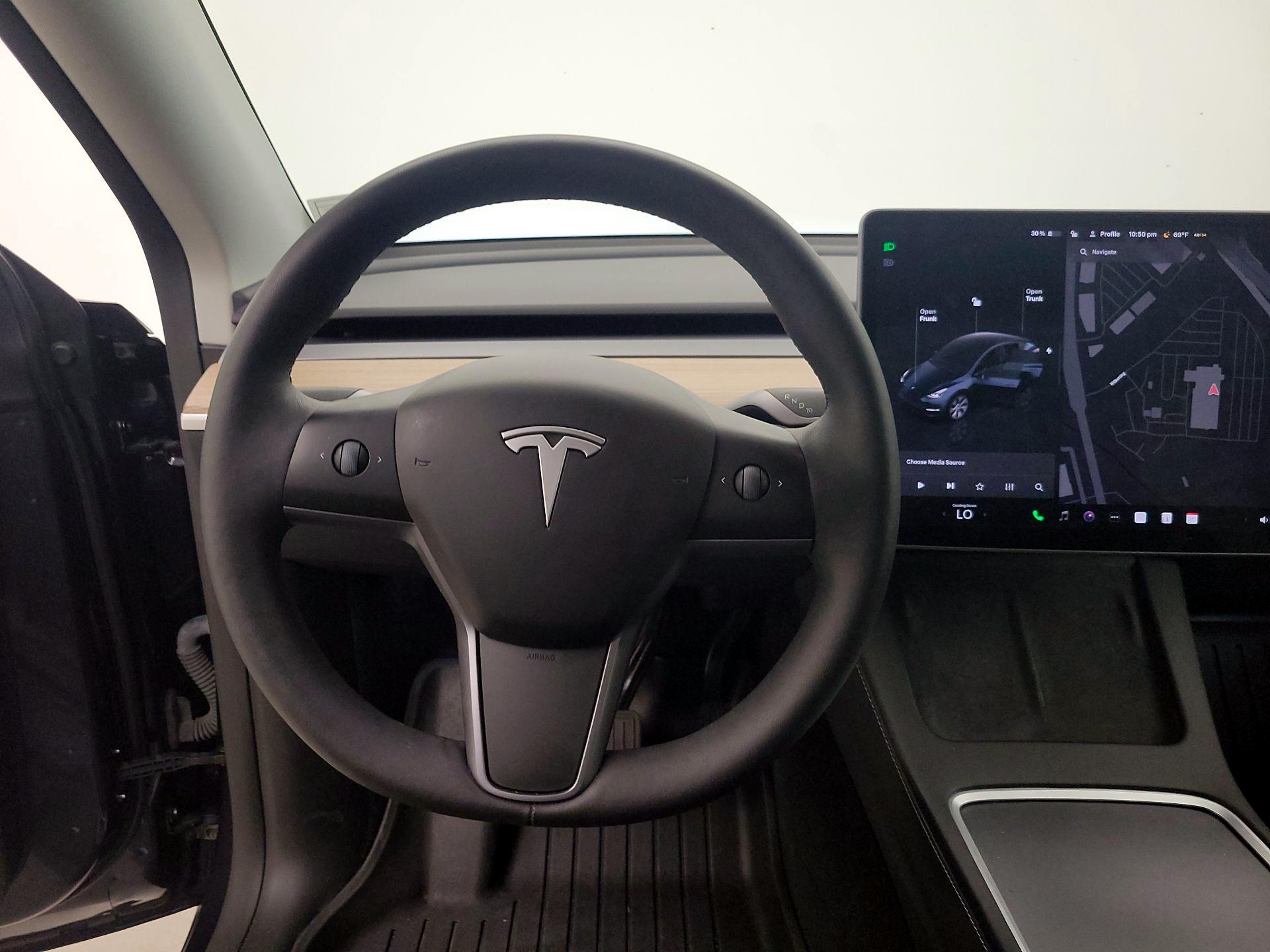 Thumbnail: 2024 Tesla Model Y - 10