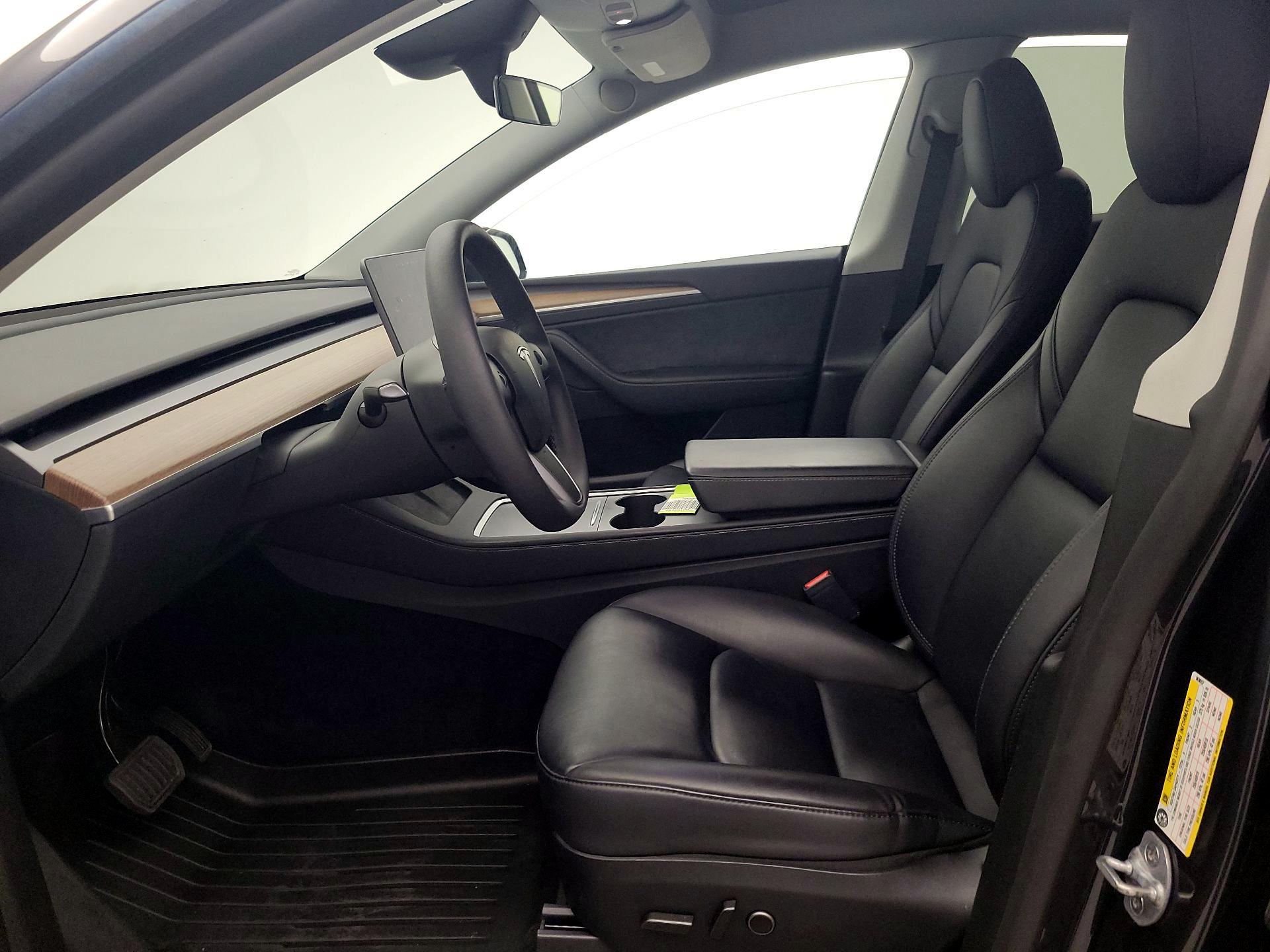 Thumbnail: 2024 Tesla Model Y - 11