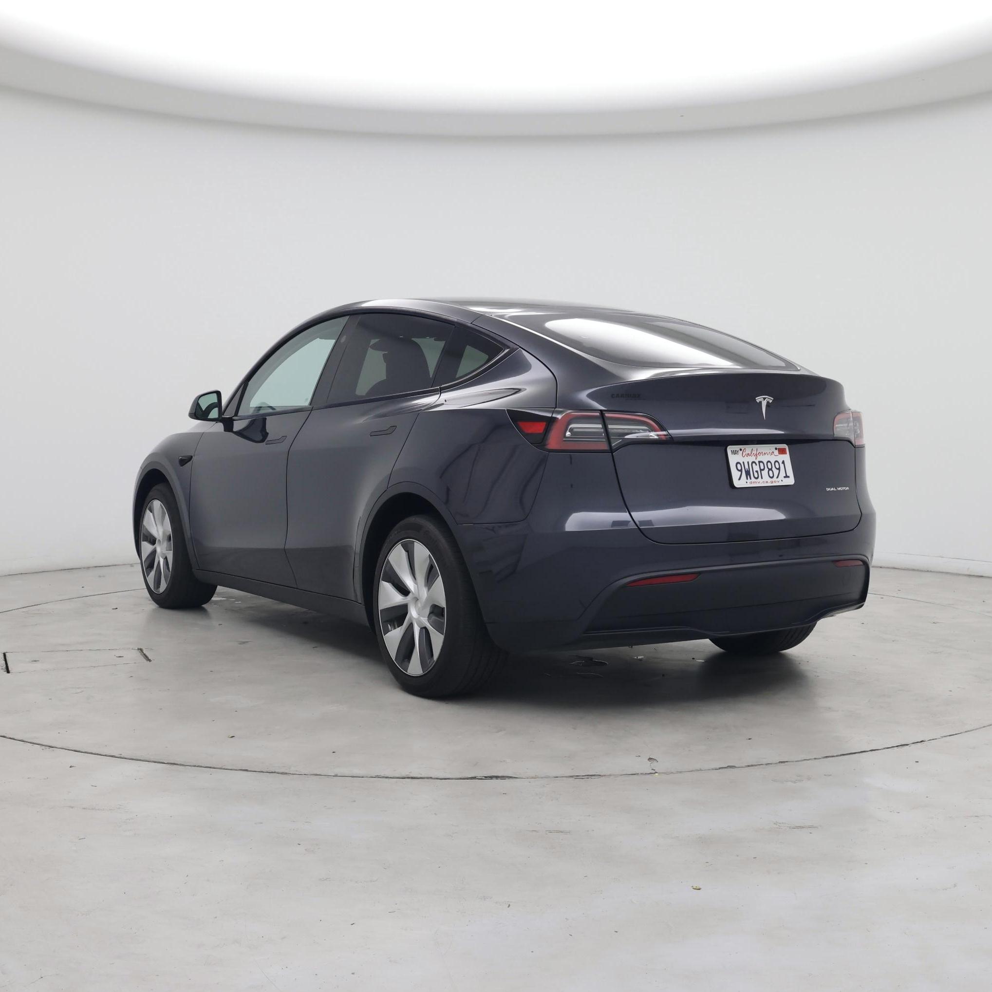 Thumbnail: 2024 Tesla Model Y - 2