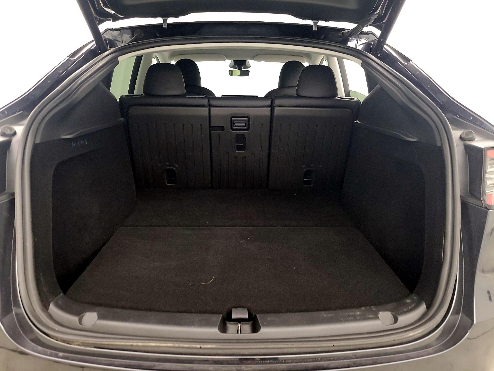 Thumbnail: 2024 Tesla Model Y - 19