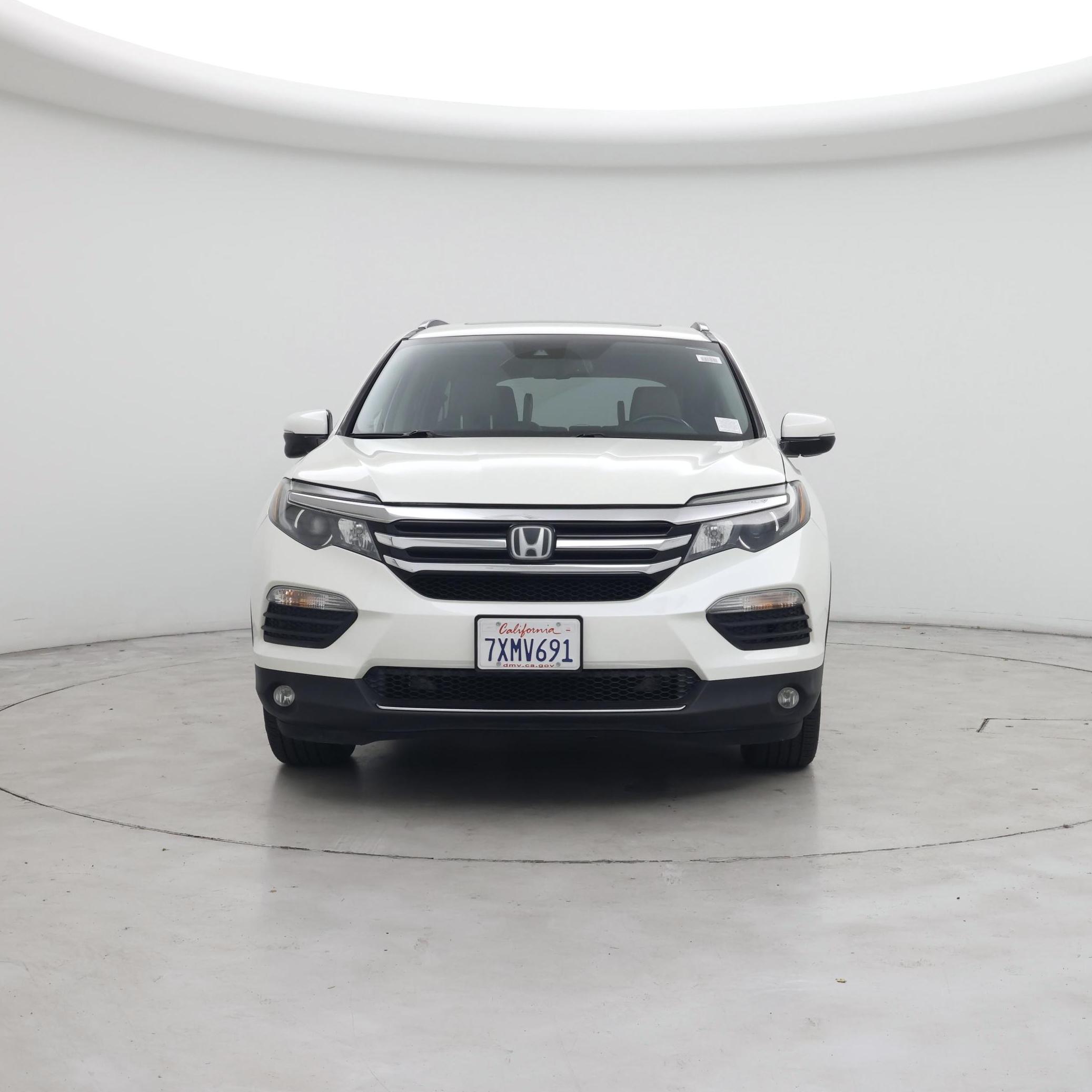 Thumbnail: 2017 Honda Pilot - 5