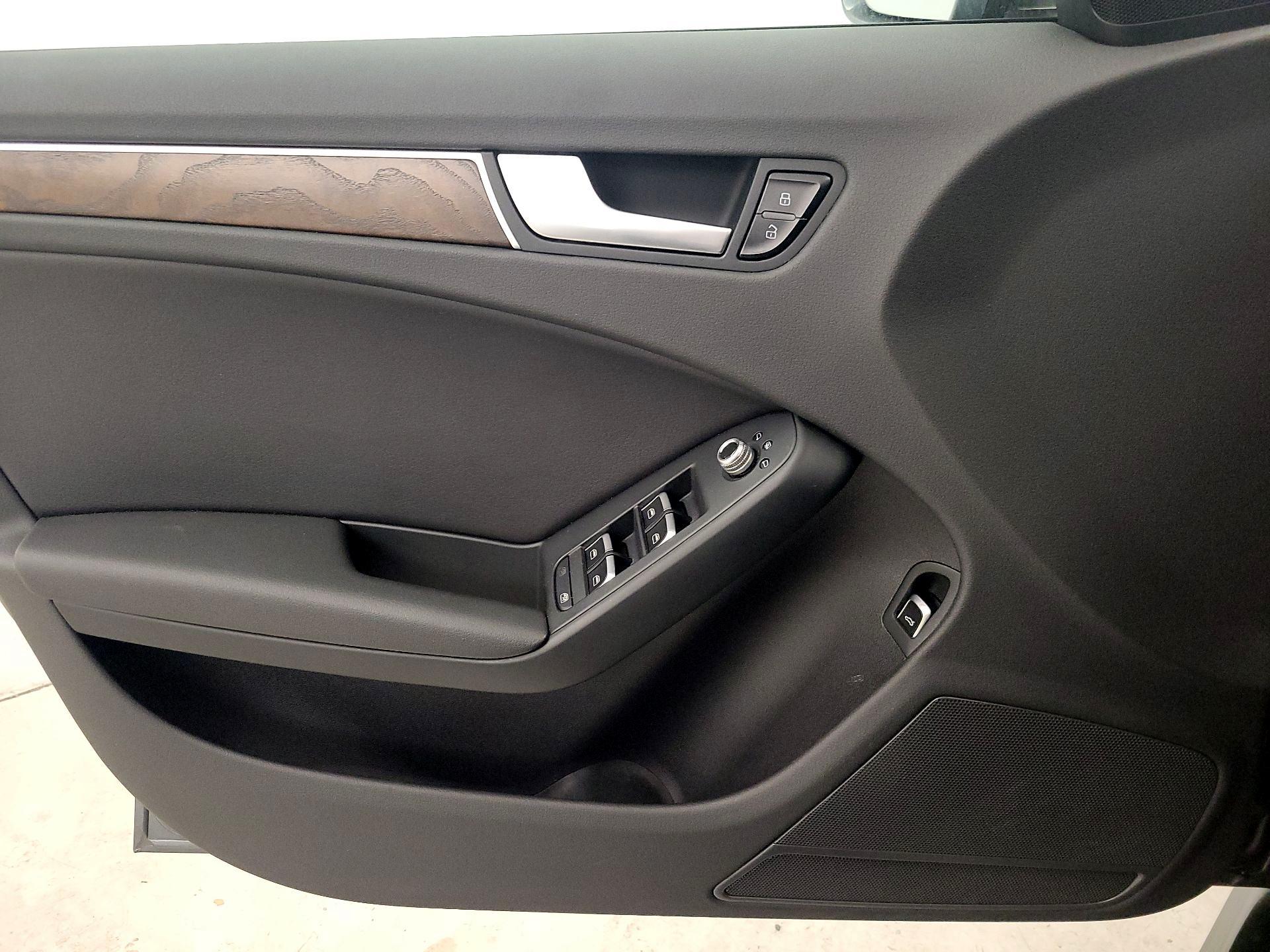 Thumbnail: 2015 Audi A4 - 12