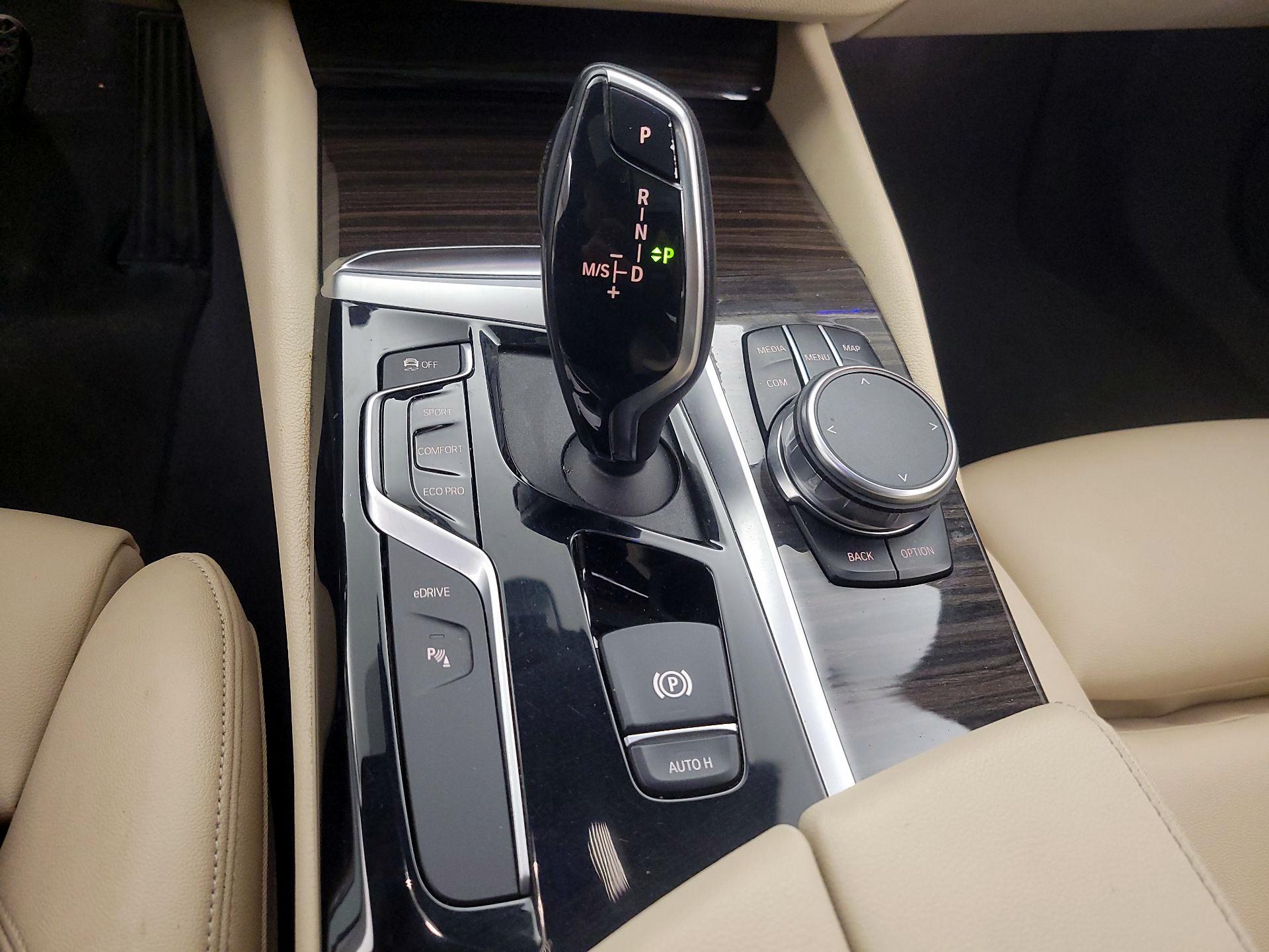 Thumbnail: 2019 BMW 5 Series - 18