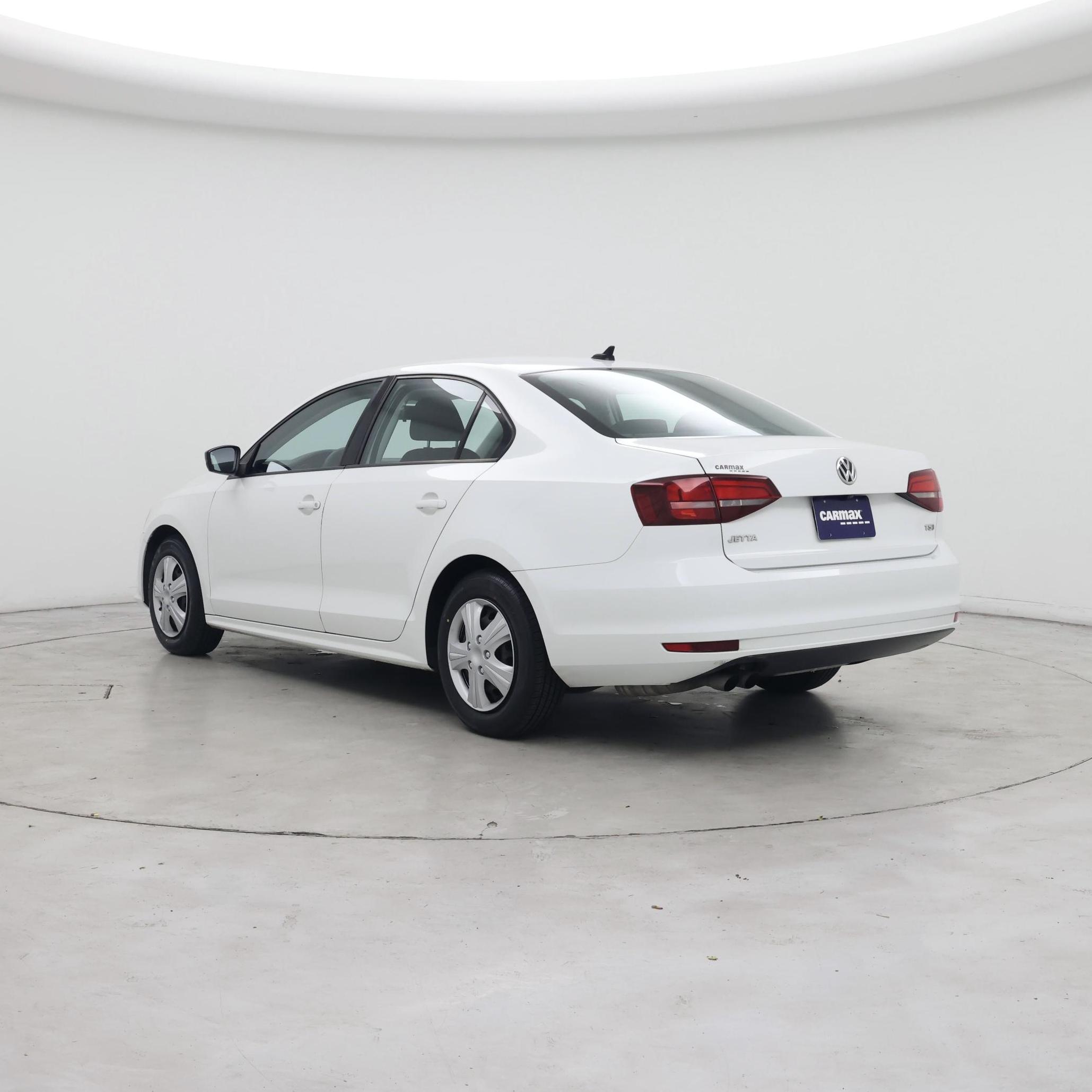 Thumbnail: 2016 Volkswagen Jetta - 2