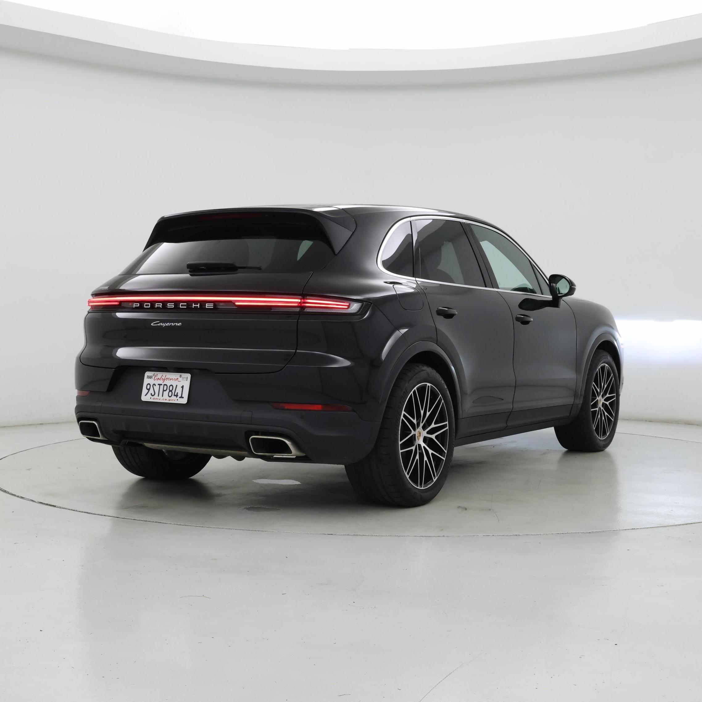 Thumbnail: 2025 Porsche Cayenne - 8