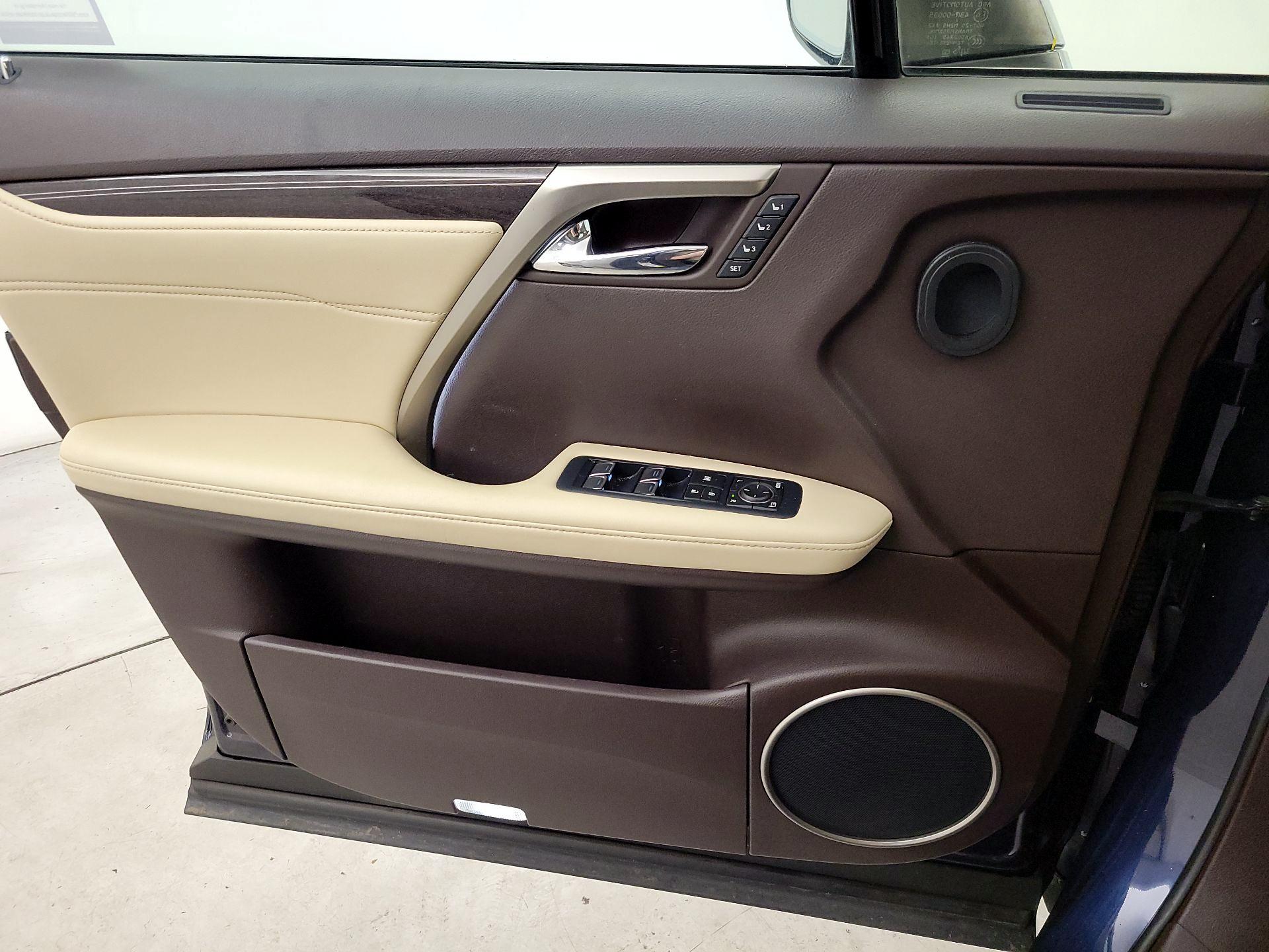 Thumbnail: 2018 Lexus RX - 12