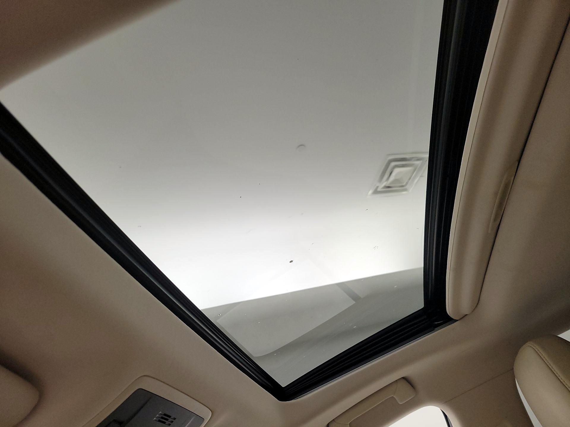 Thumbnail: 2018 Lexus RX - 19