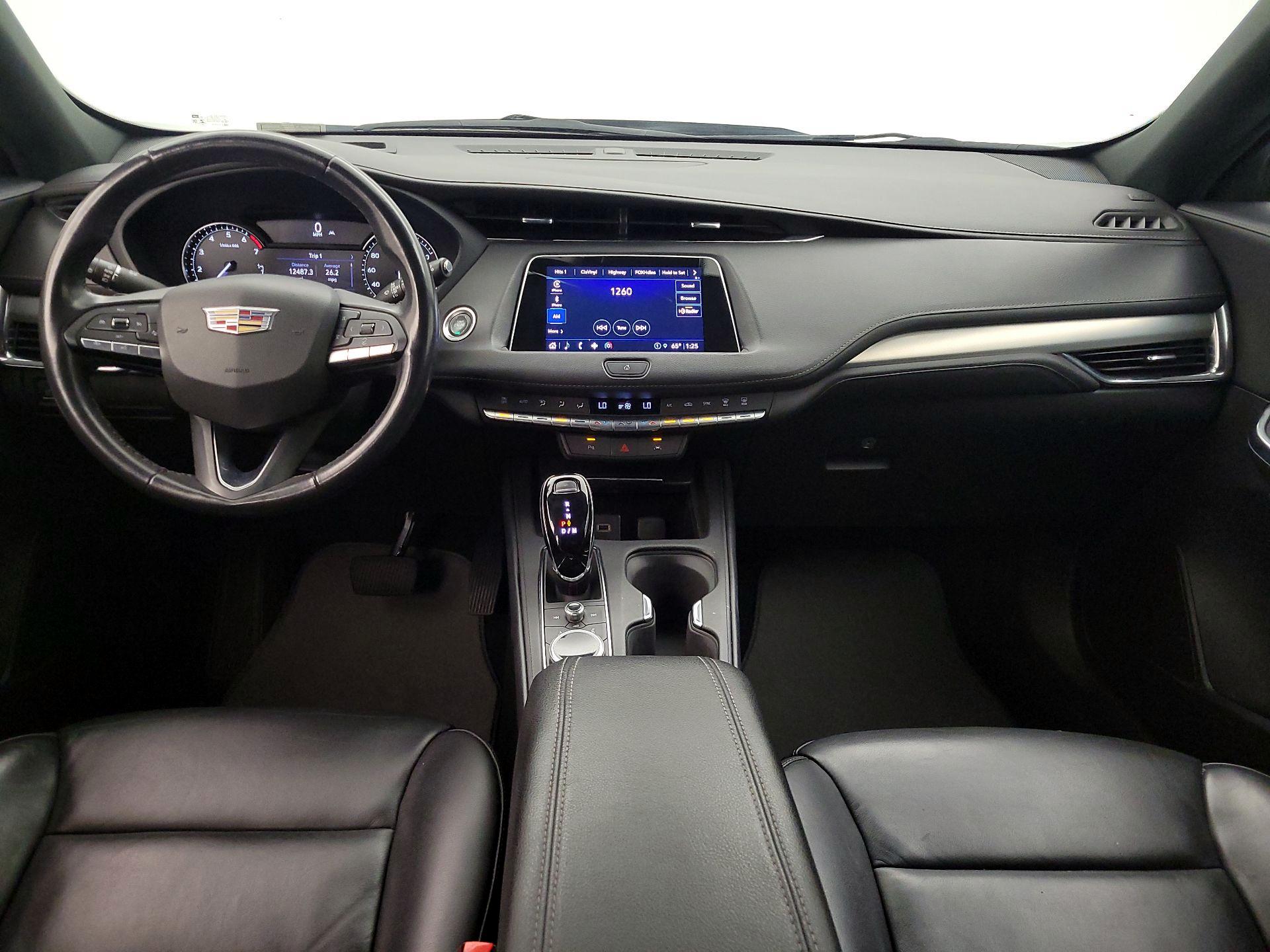 Thumbnail: 2023 Cadillac XT4 - 9