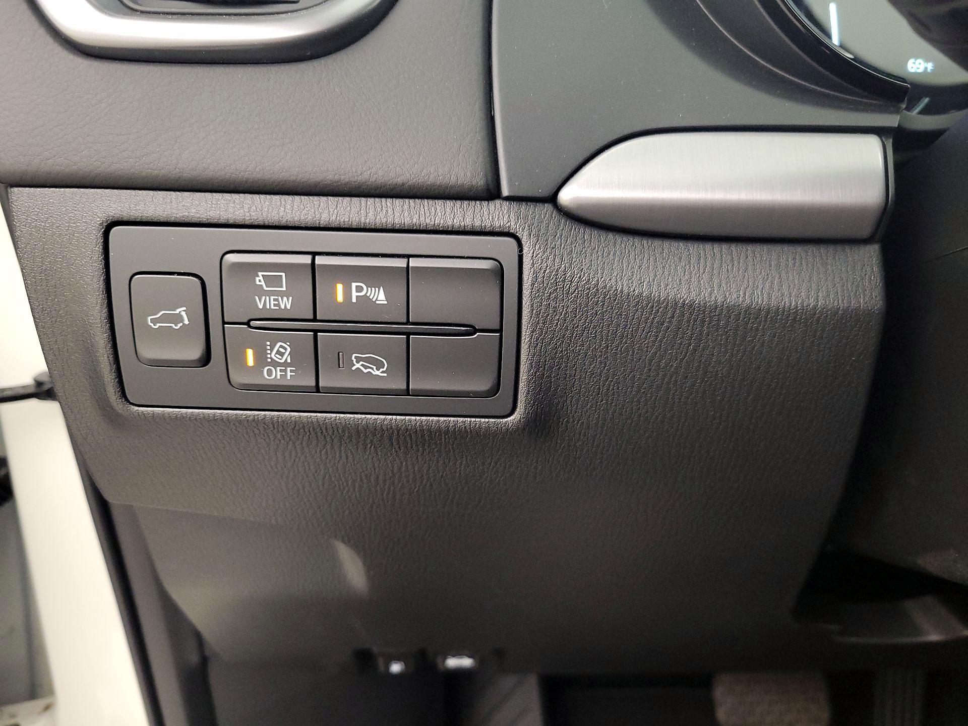 Thumbnail: 2023 Mazda CX-9 - 13