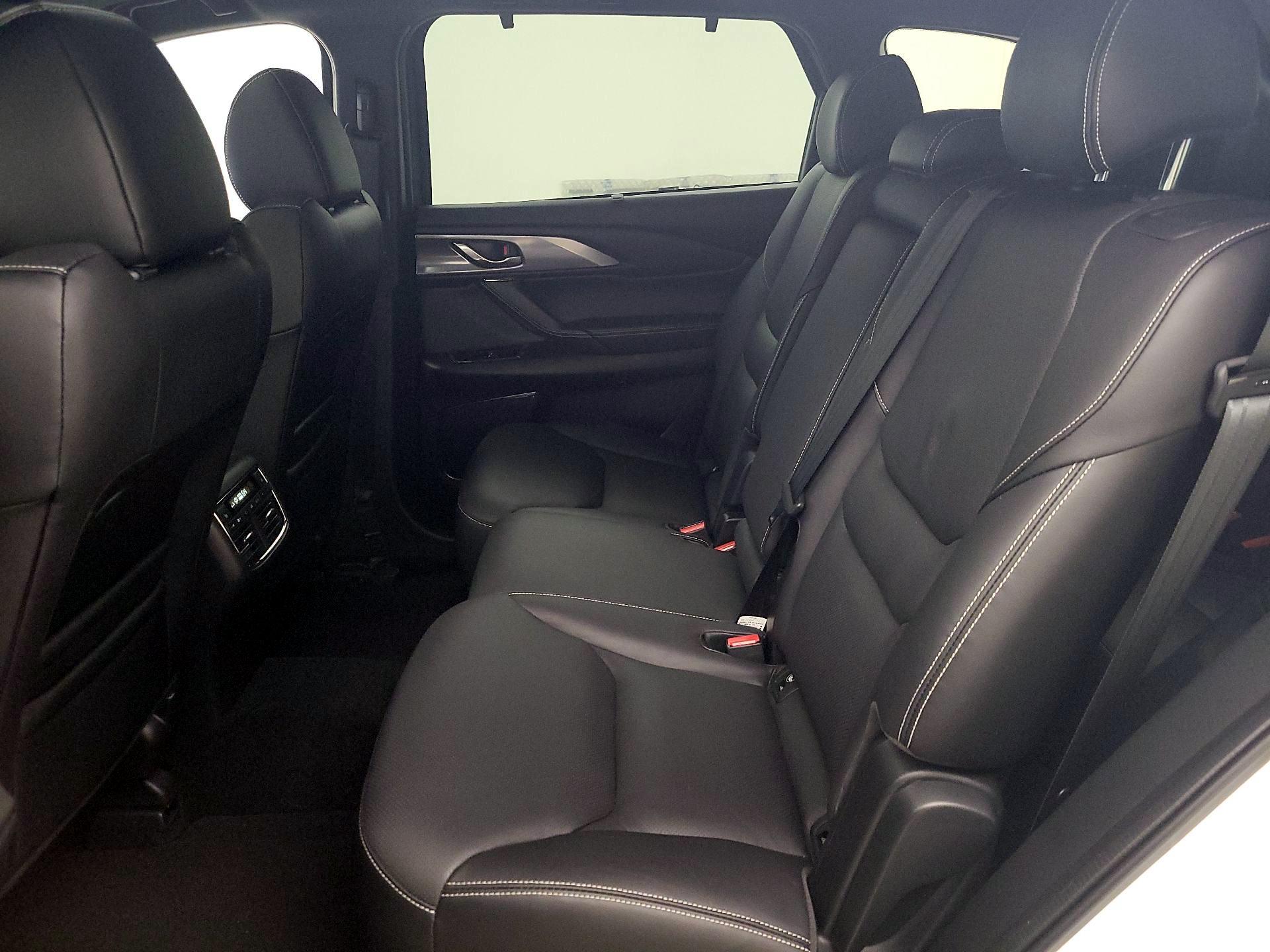 Thumbnail: 2023 Mazda CX-9 - 20