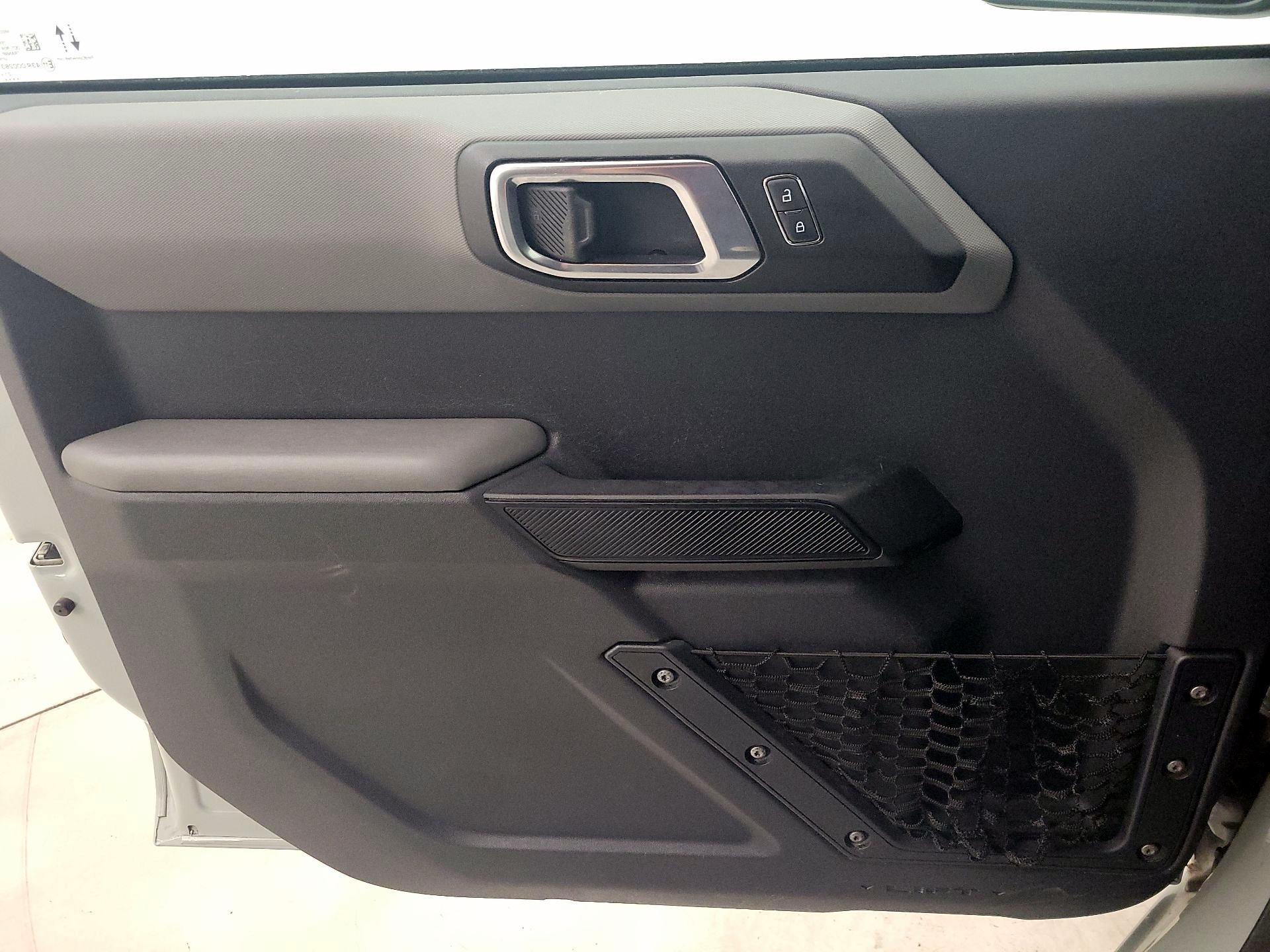 Thumbnail: 2021 Ford Bronco - 12