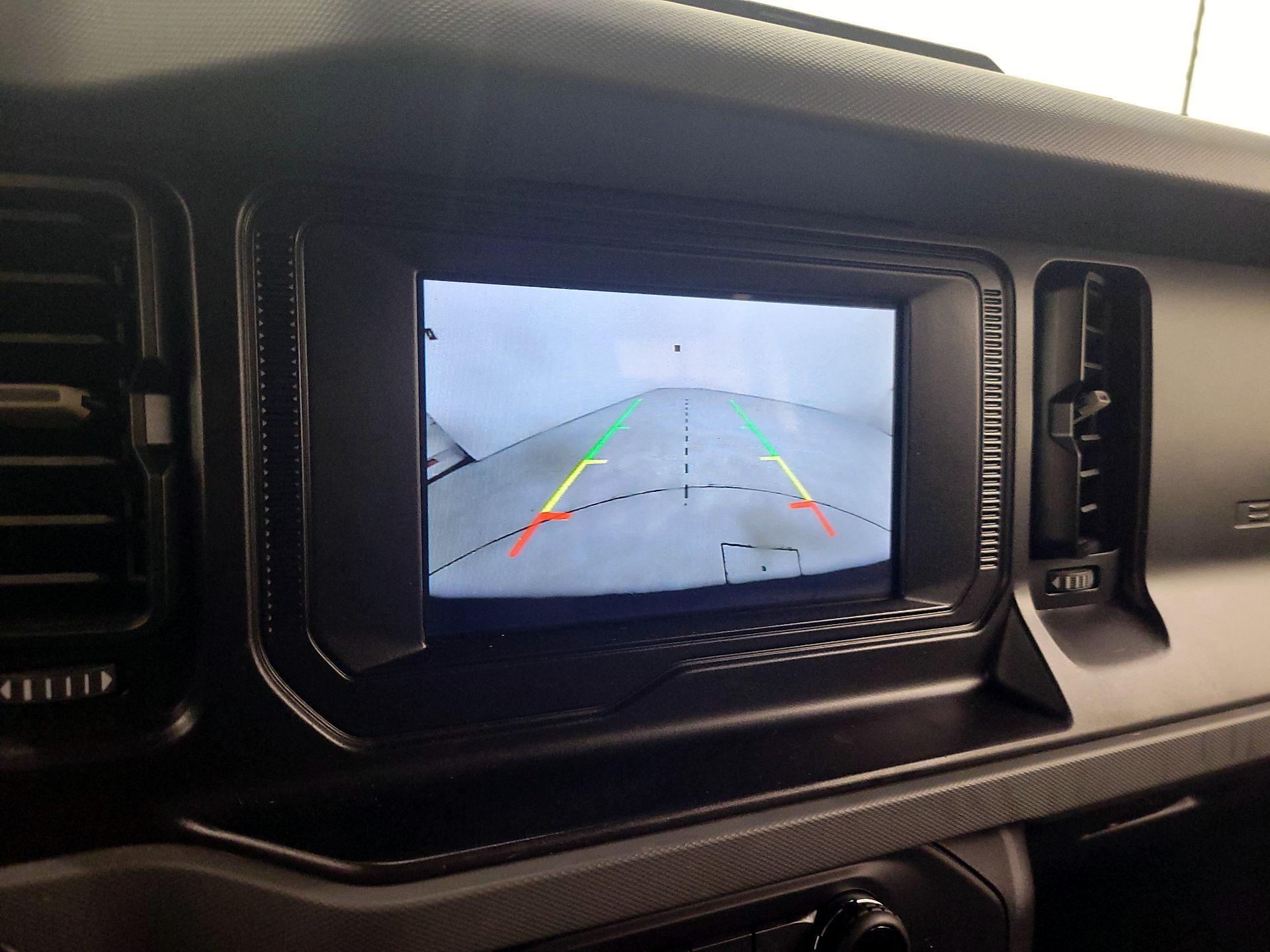 Thumbnail: 2021 Ford Bronco - 14